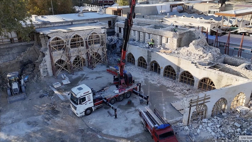 Thumbs B C 17Bae9F42A8A564739D634Ed62F2646F