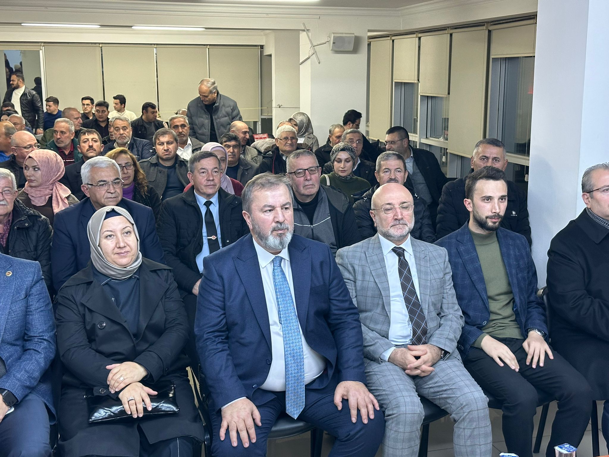 Turgay Şahi̇n İkli̇m Kanunu Mi̇lli̇ Bi̇r Di̇reni̇şti̇r 2