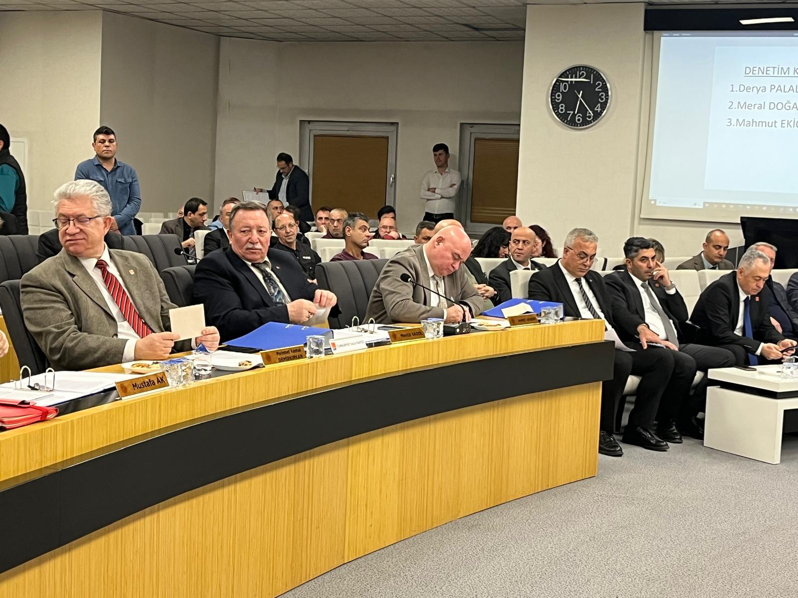 1Dc4B543 72D9 41De B4F6 A7B94F27744C