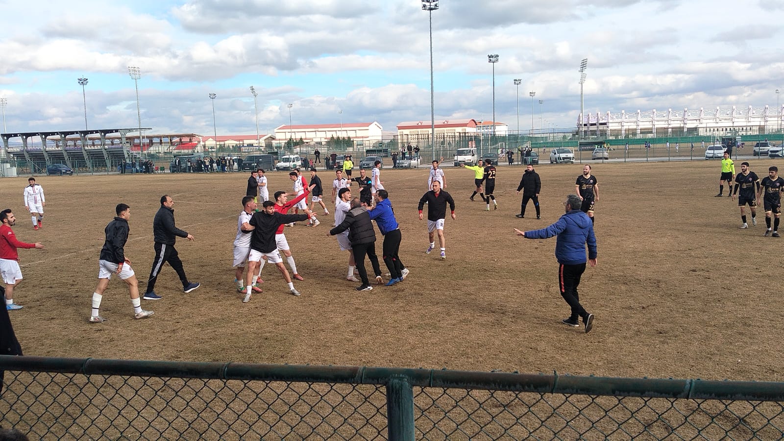 A1694Fbc 787D 4E91 Aab1 347F1Cd7C3D7