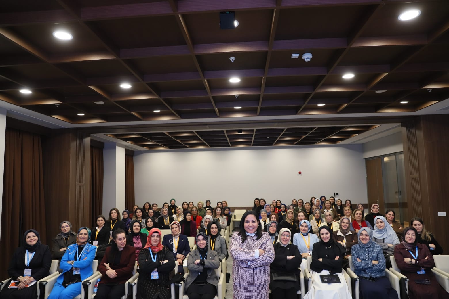 Ak Parti̇ Afyonkarahi̇sar Seçi̇m Planlamasinda Hangi̇ Başliklari Ele Aldi (3)