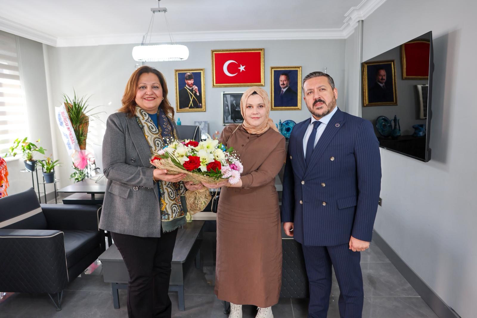 Anahtar Parti̇ Afyonkarahi̇sar İçi̇n İş Bi̇rli̇ği̇ne Haziriz 3