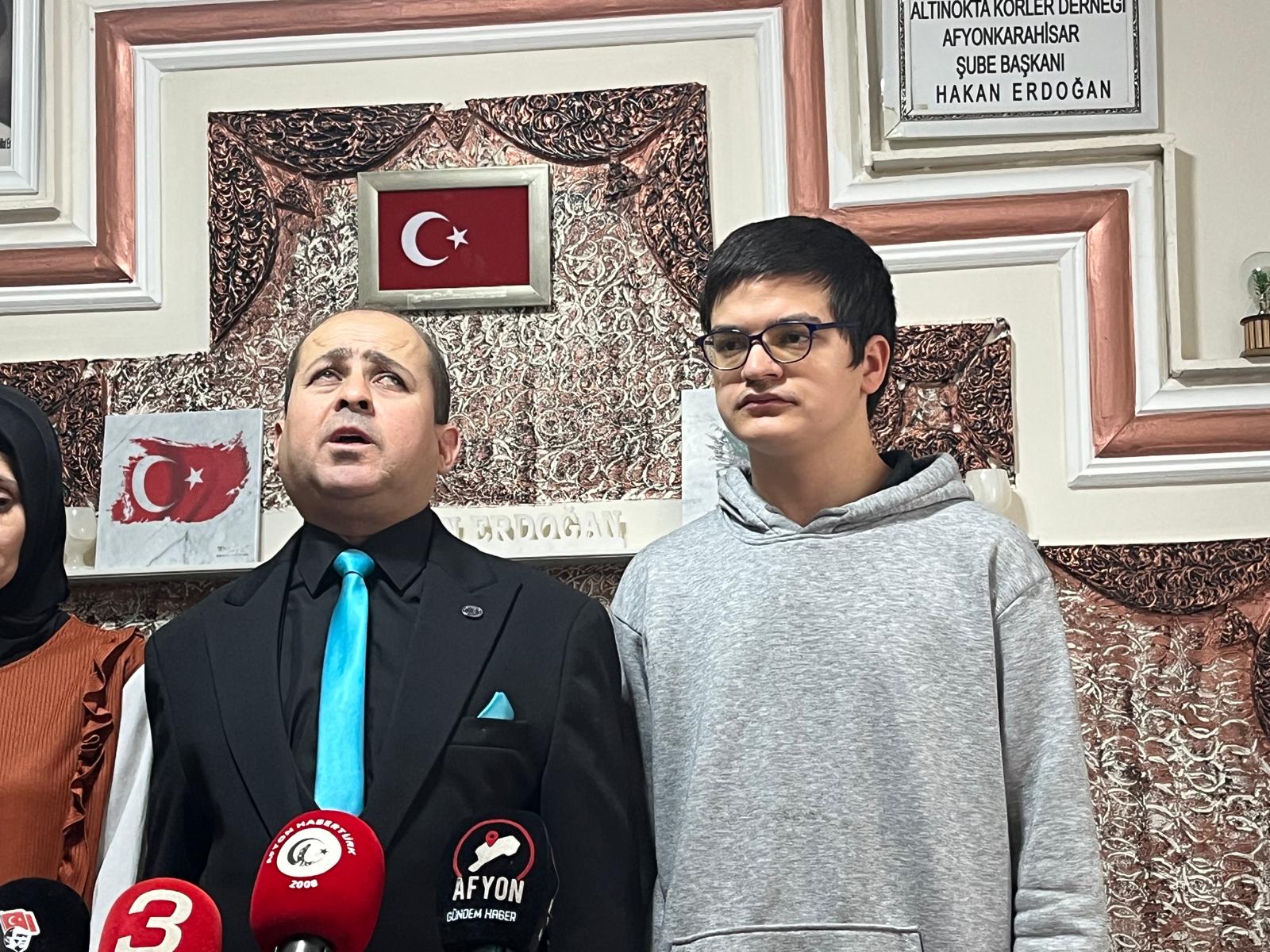 Beyaz Baston Sadece Bi̇r Hafta Deği̇l, 365 Gün Farkindalik (3)