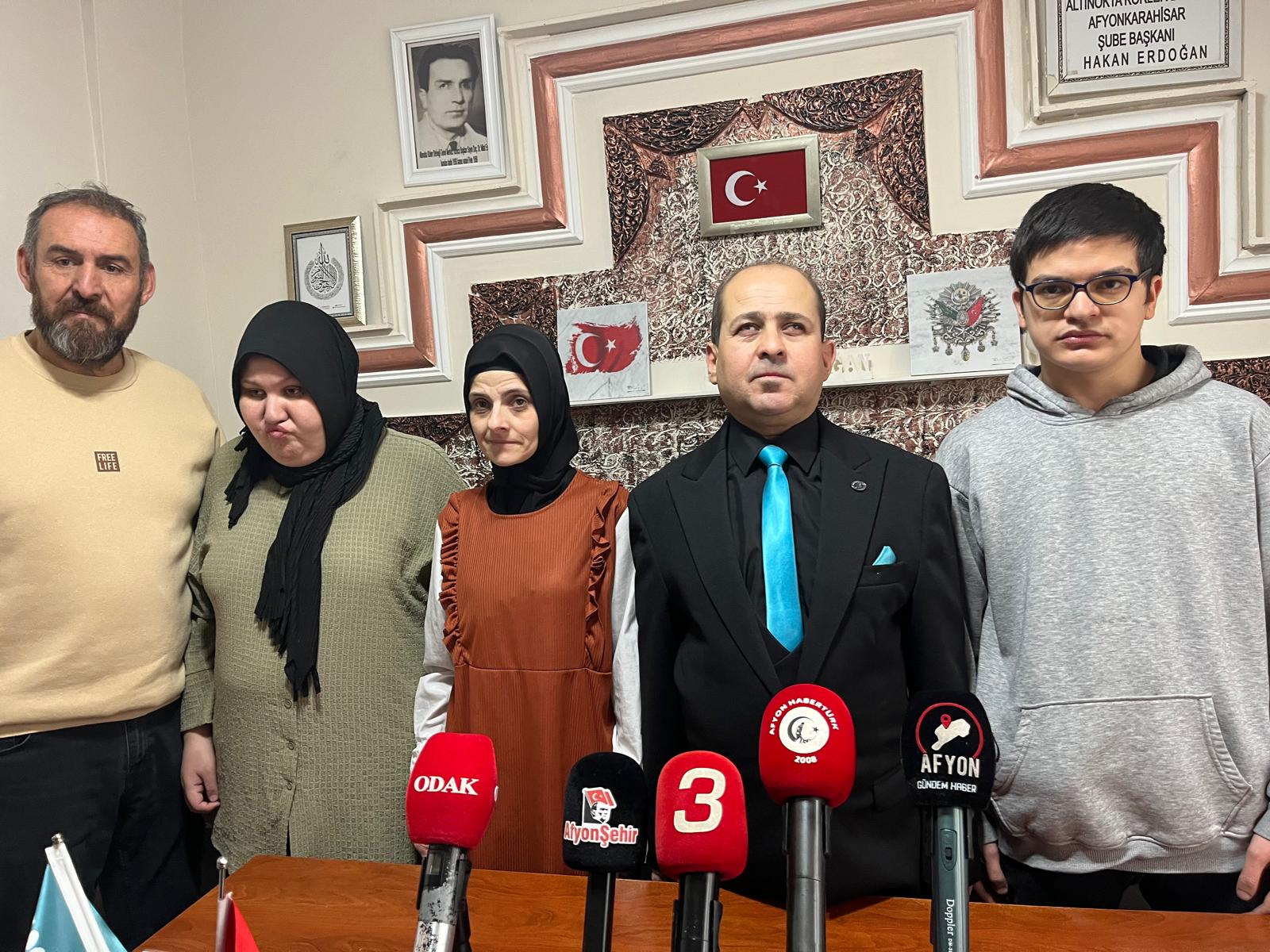 Beyaz Baston Sadece Bi̇r Hafta Deği̇l, 365 Gün Farkindalik (6)