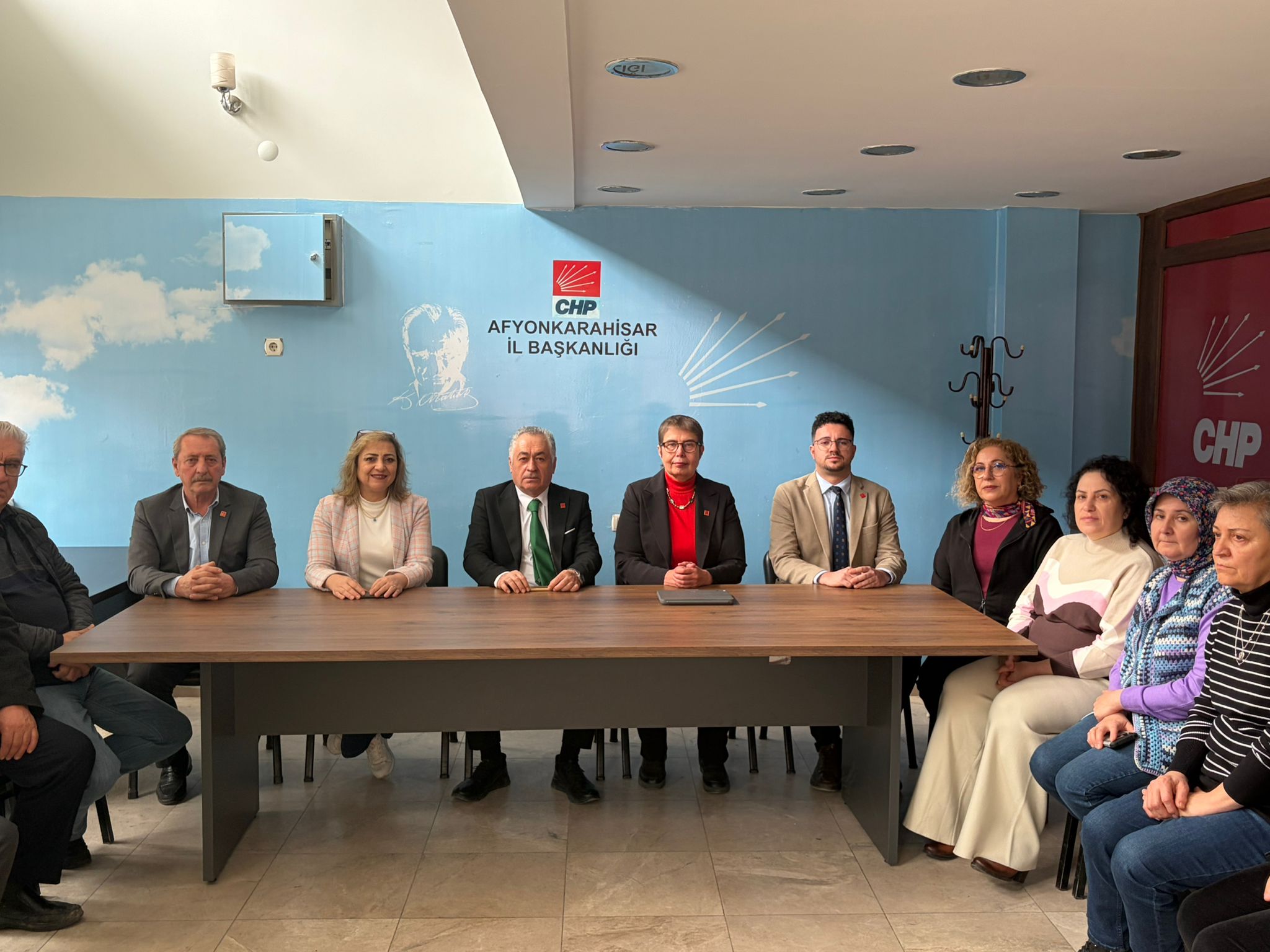 Chp’li̇ Şahbaz Afyonkarahi̇sar’daki̇ Hangi̇ Soruna Tepki̇ Gösterdi̇ 3