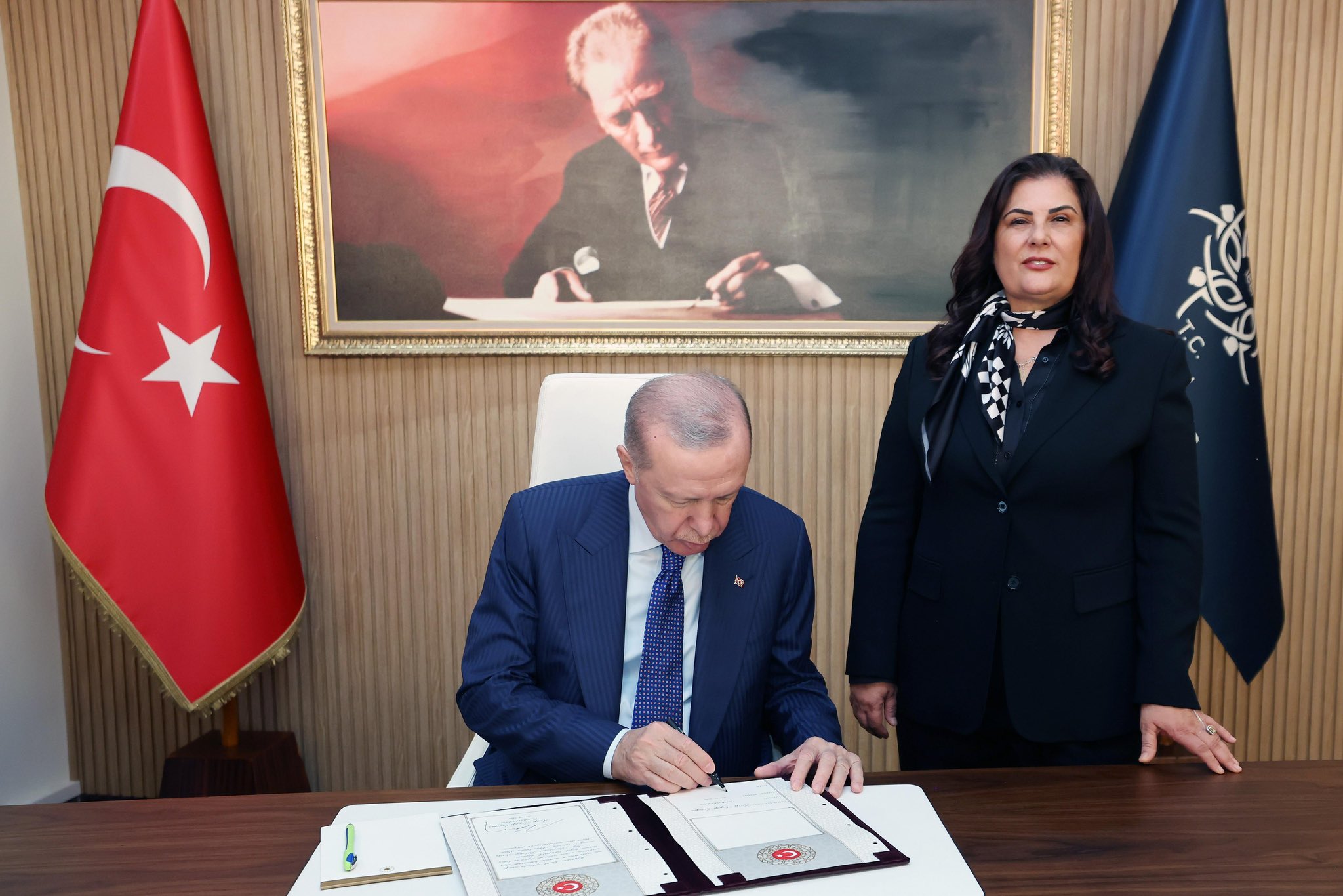 G Bs Re2 X I A A M3 Tv