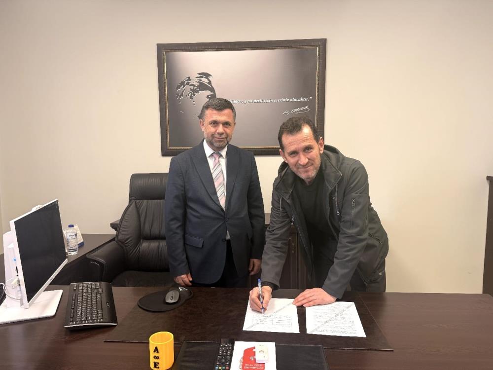 Kütahya’da Gençler İçi̇n Spor Odakli İş Bi̇rli̇ği̇ 11