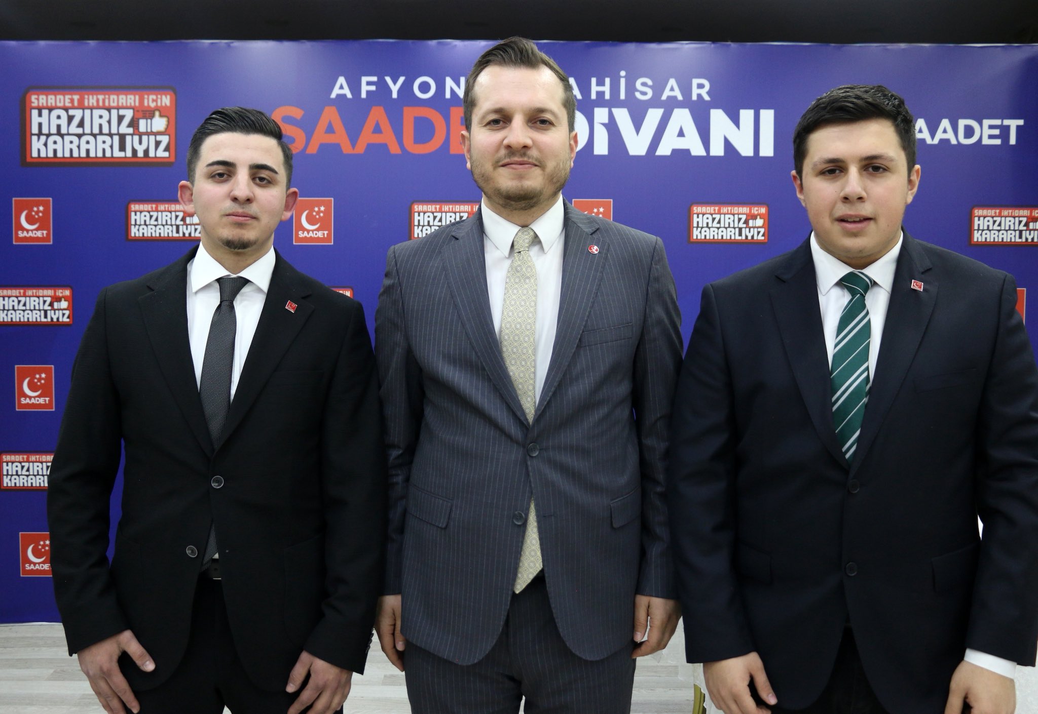 Saadet Parti̇si̇ Afyonkarahi̇sar Gençli̇k Kollari’nda Görev Deği̇şi̇mi̇ (4)