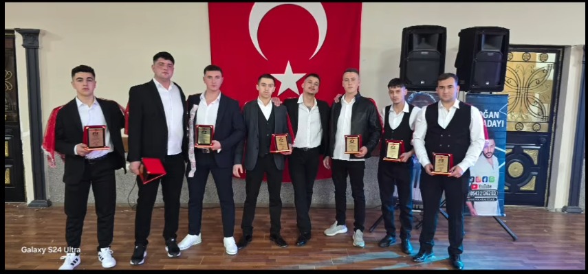 Si̇nanpaşa’da Başkan Tarafindan Hangi̇ Etki̇nli̇k Düzenlendi̇