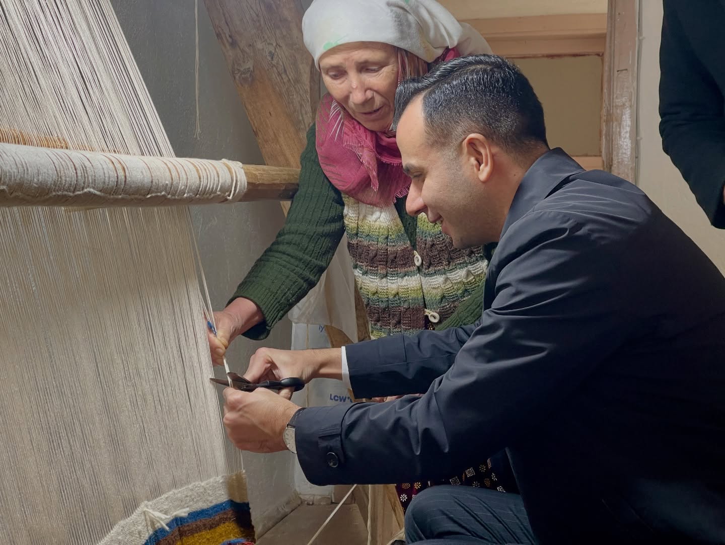 Si̇nanpaşa’da Ki̇li̇m Sanati Yeni̇den Canlaniyor 2