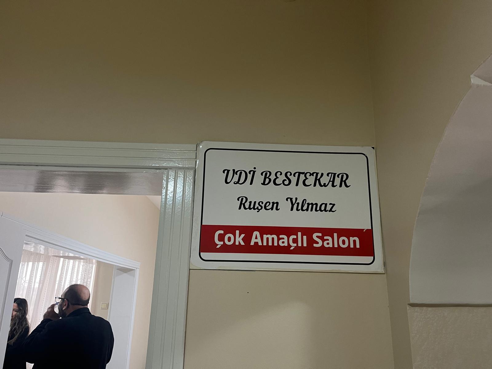 Ünlü Sanatçi Ruşen Yilmaz Afyon’da Altinokta Üyesi̇ (1)