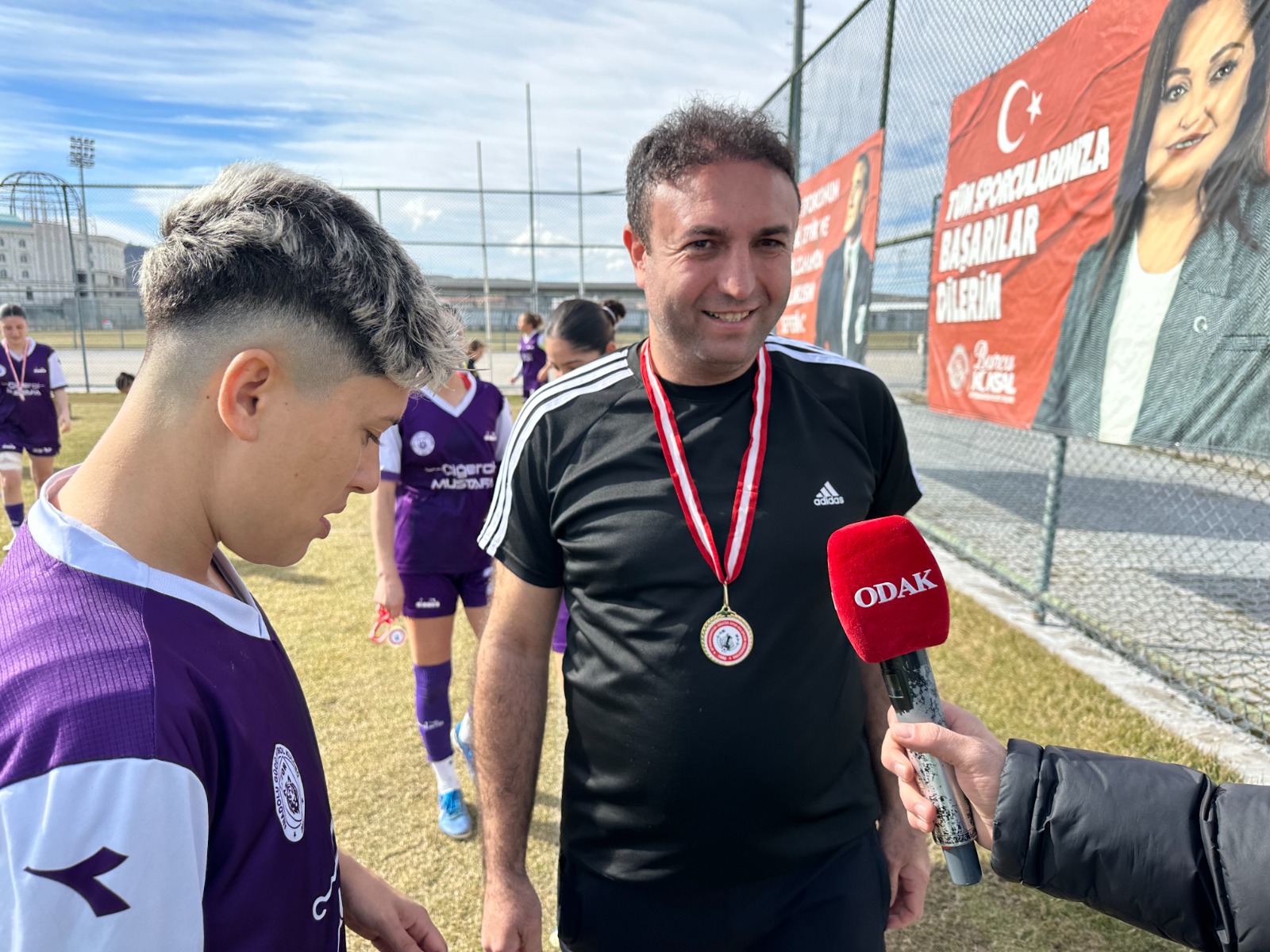 4Dd7Ea37 Cd59 4E6C A112 0450Fbdde565