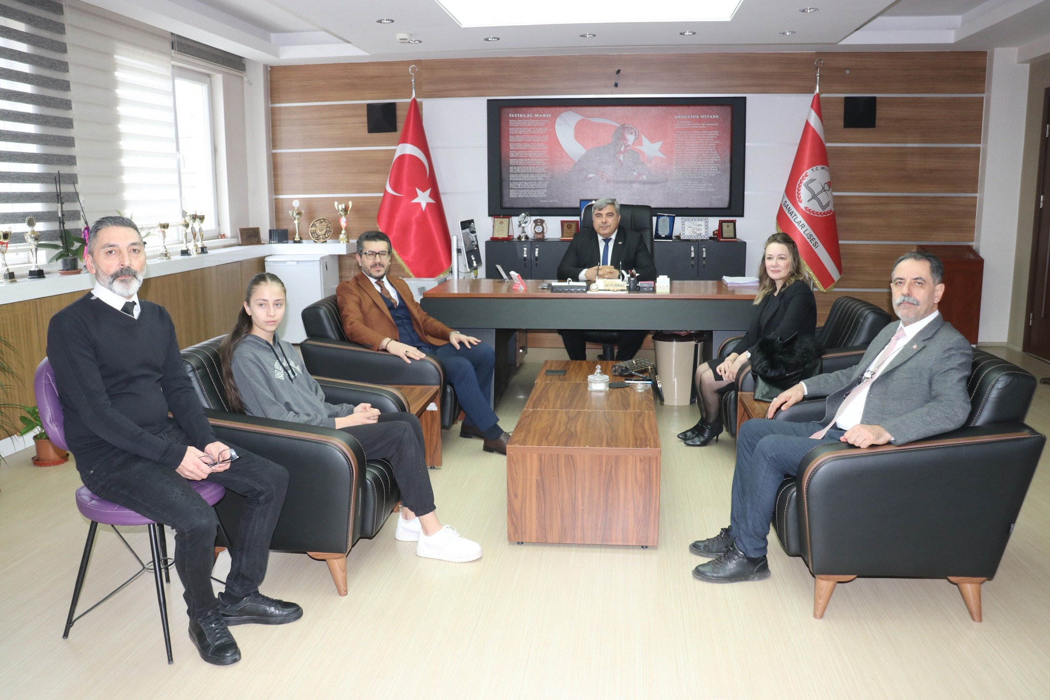 638537878 1667612587558479 5967460250931953461 N