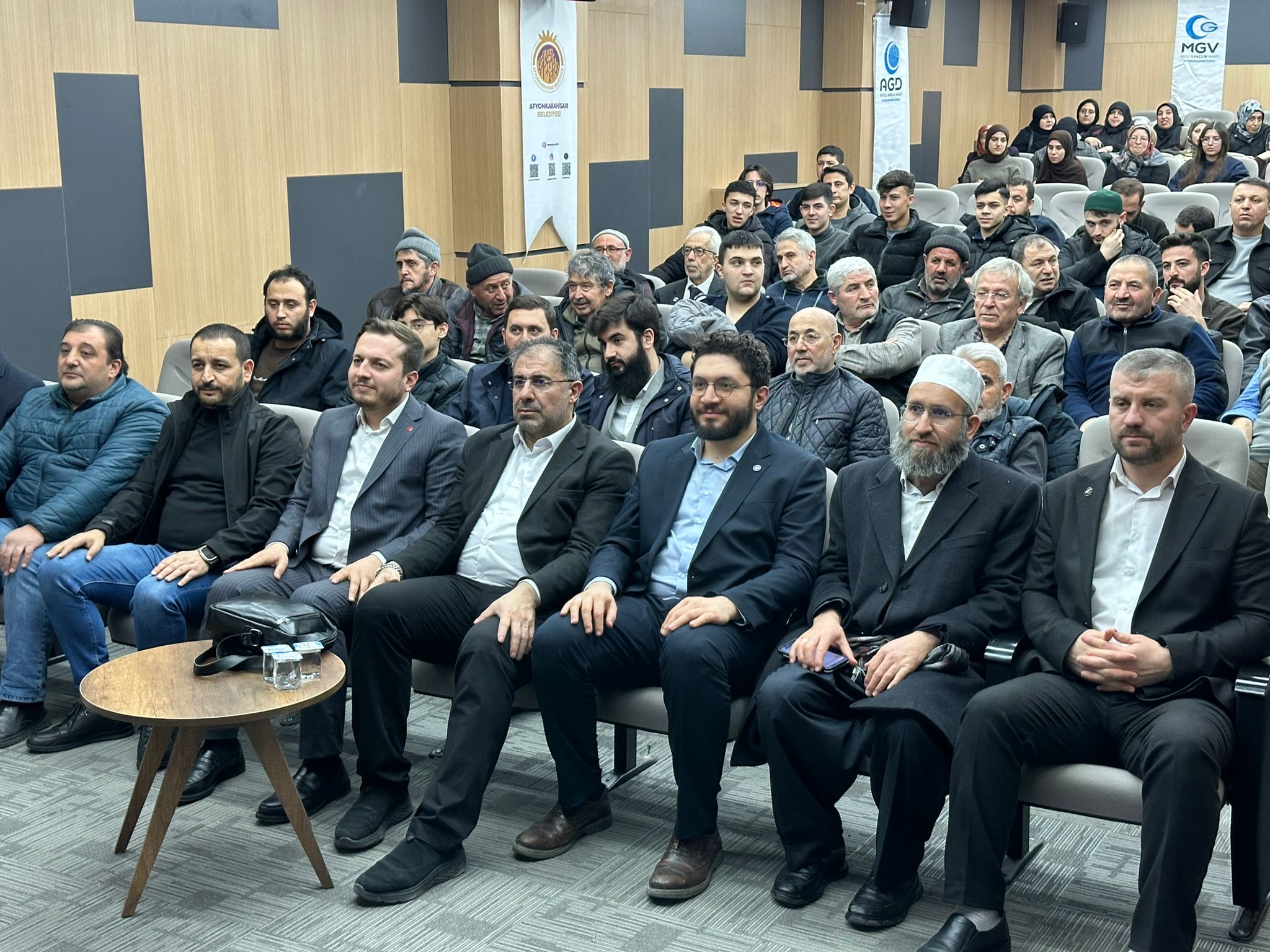 Afyonkarahi̇sar’da “Şehi̇tler Gecesi̇” Programi Düzenlendi̇ (10)