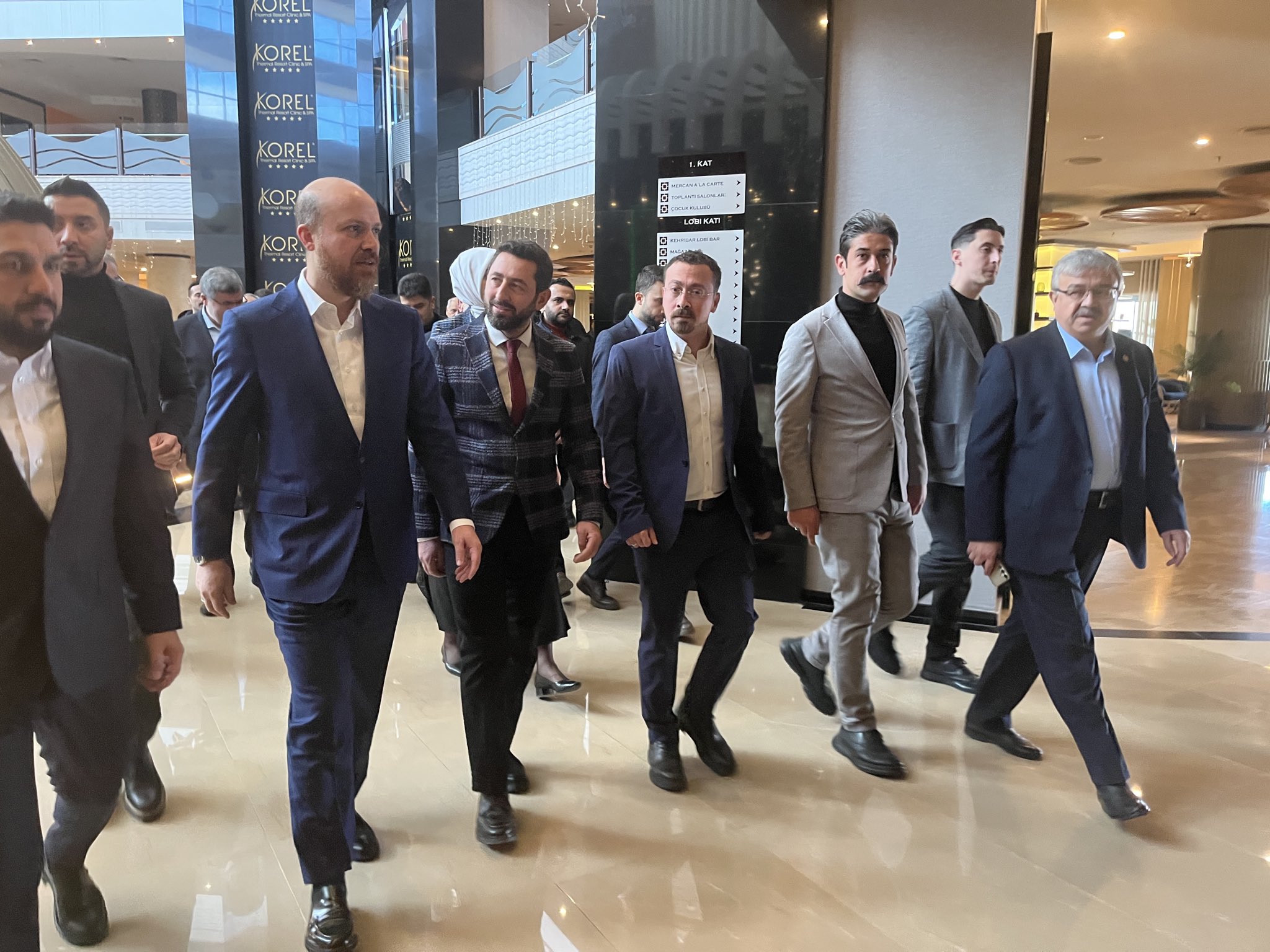 H B Gu X4 Mb I A E Bwy Z