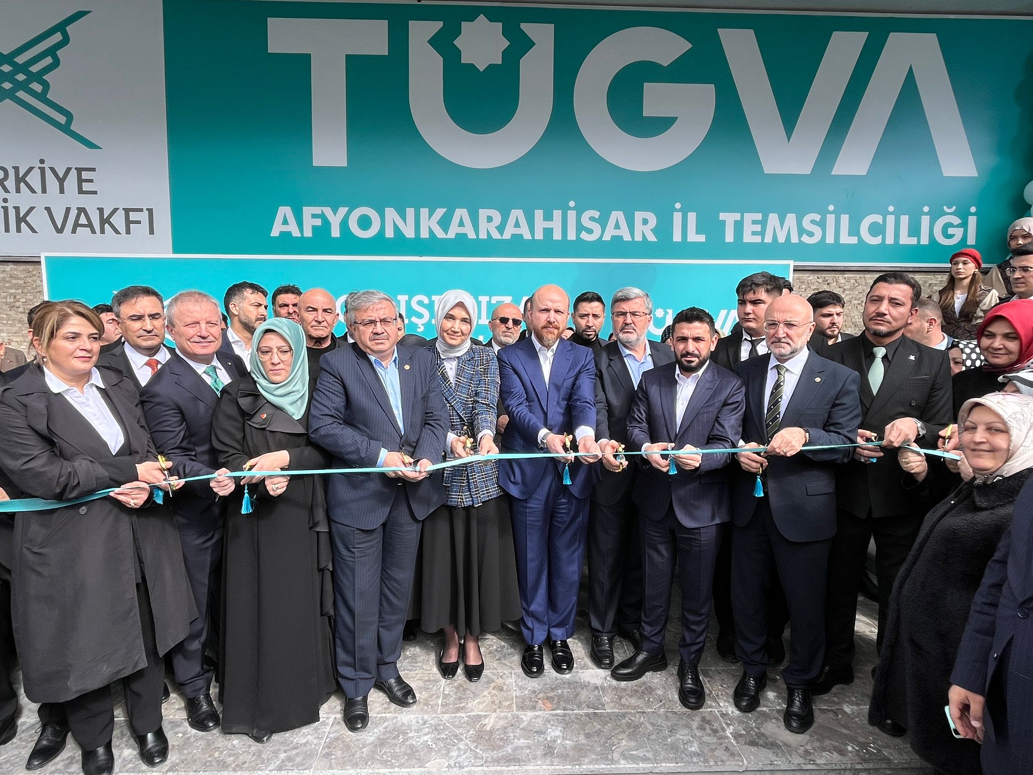 H B H Z5N Ybc A A U W Z7