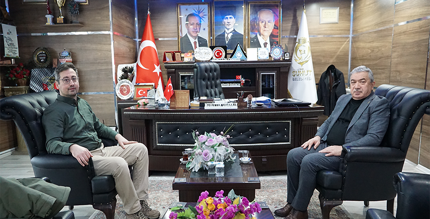 İlçe Sağlik Müdürü Babaoğlu Başkan Özaşkin’i Neden Zi̇yaret Etti̇