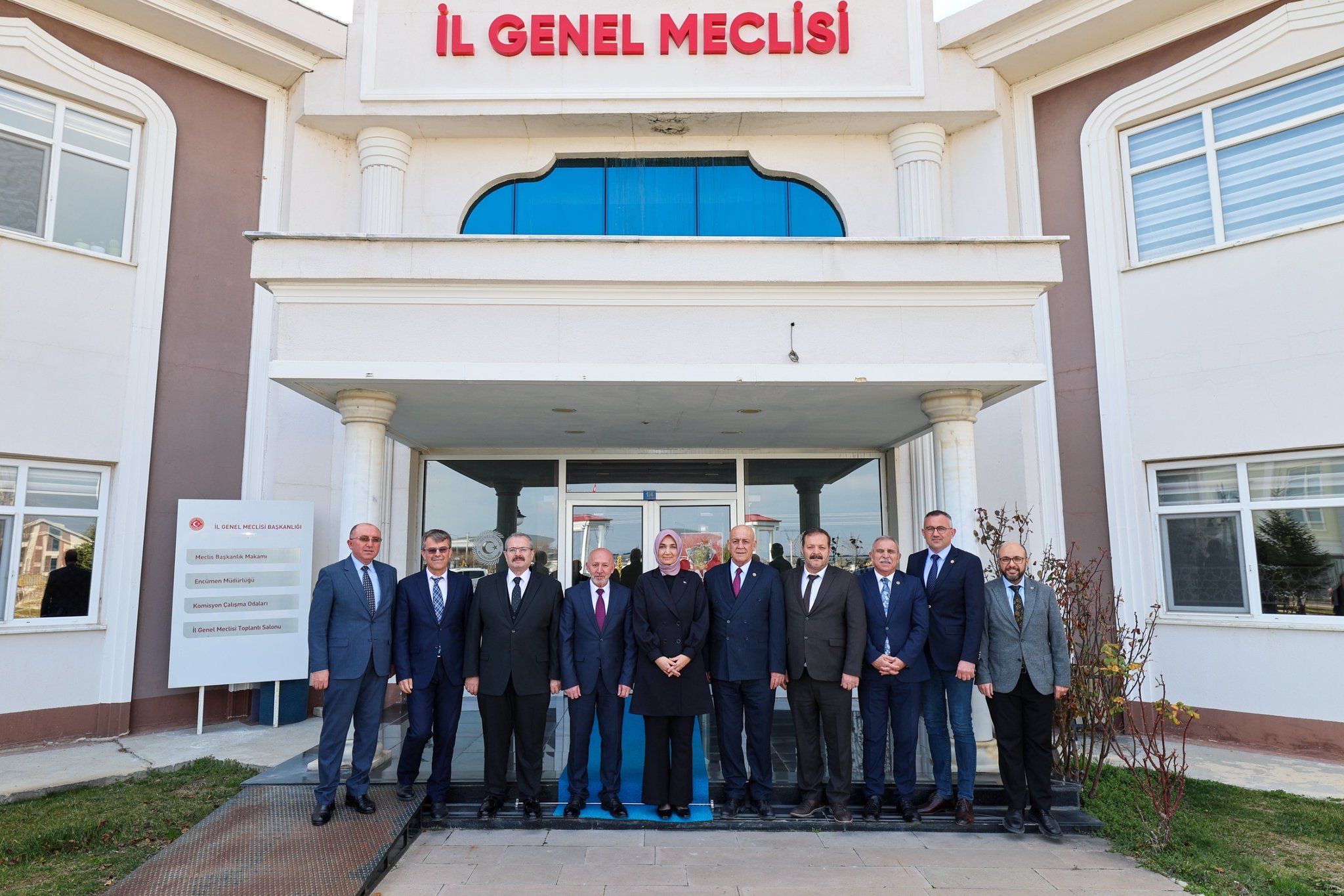 Vali̇ Yi̇ği̇tbaşi’dan Kurumlara Veda Turu (8)