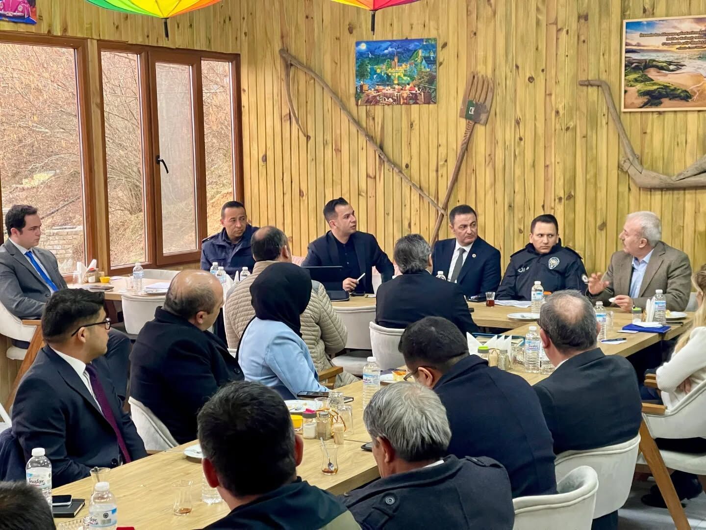 656724996 18095254685020705 7308829680480481808 N