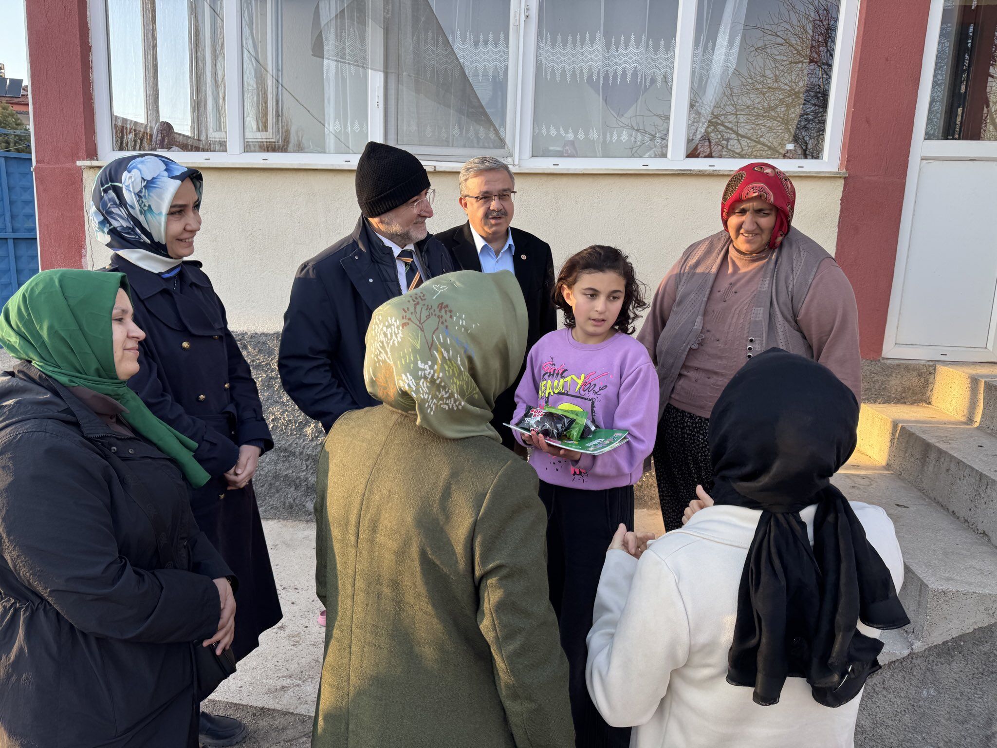 Ak Parti̇ Heyeti̇ İhsani̇ye’de Ramazan Programlarinda Vatandaşlarla Buluştu (8)