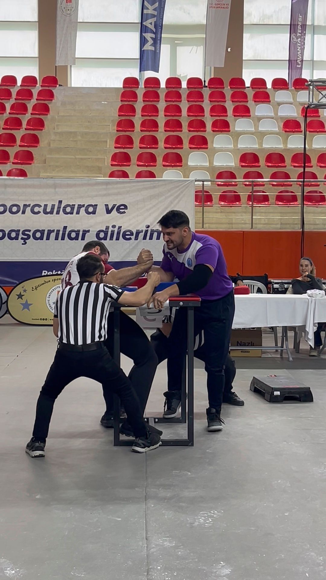 Akü Bi̇lek Güreş Takimi Türki̇ye Şampi̇yonasi’ndan 4 Madalya İle Döndü (1)