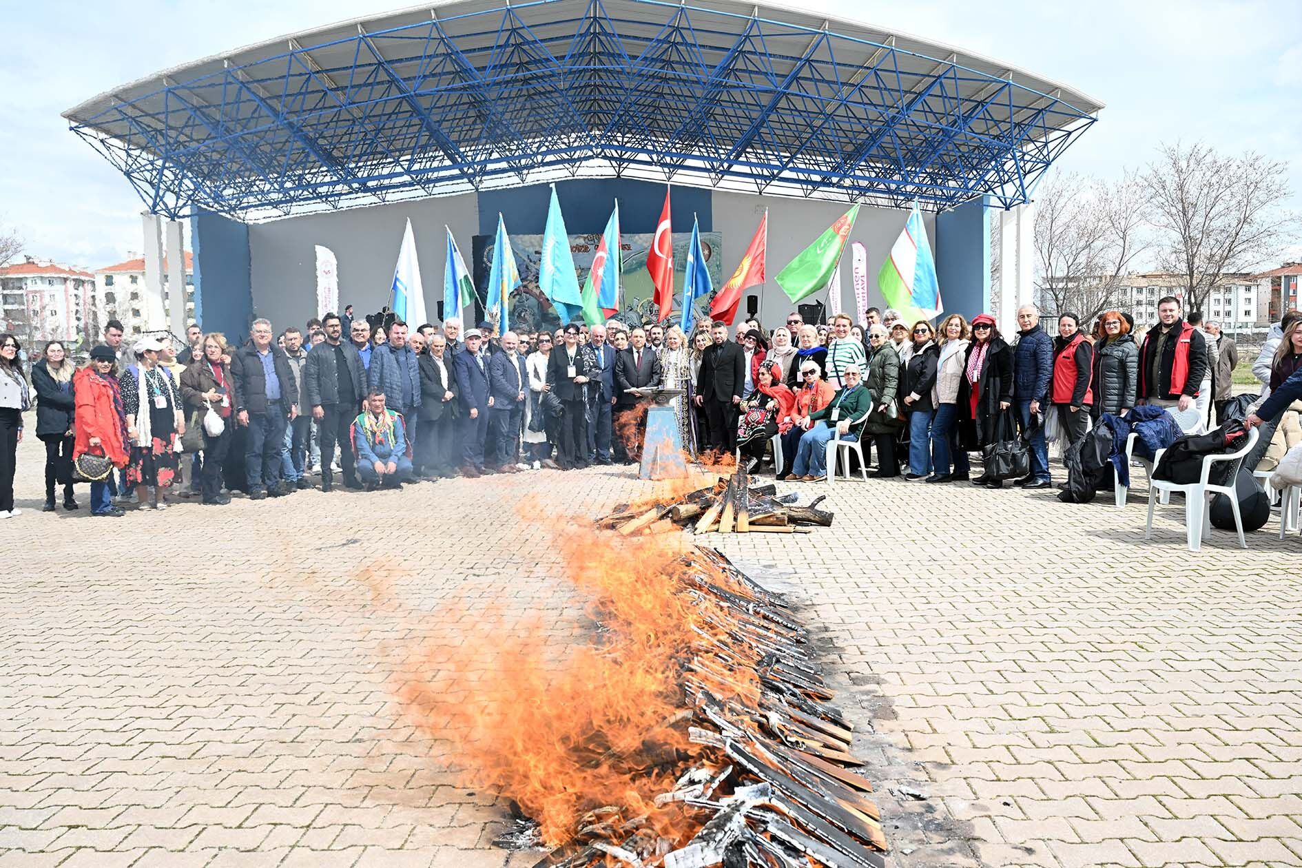 Akü’de “Türk Dünyasi Nevruz Bayrami” Coşkuyla Kutlandi (2)