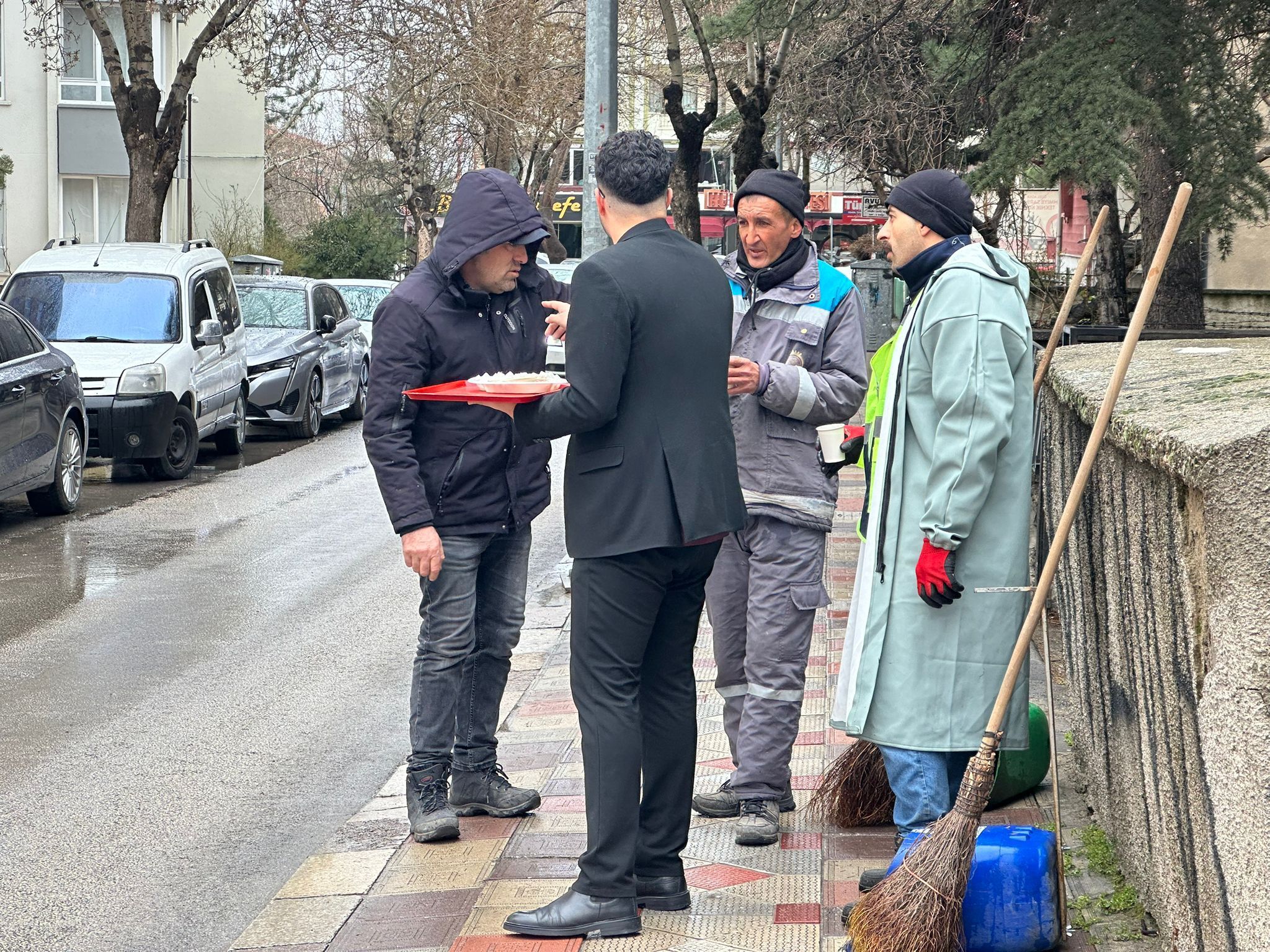 Alperen Kayhan’dan Soğuk Sabahi Isitan Jest (1)