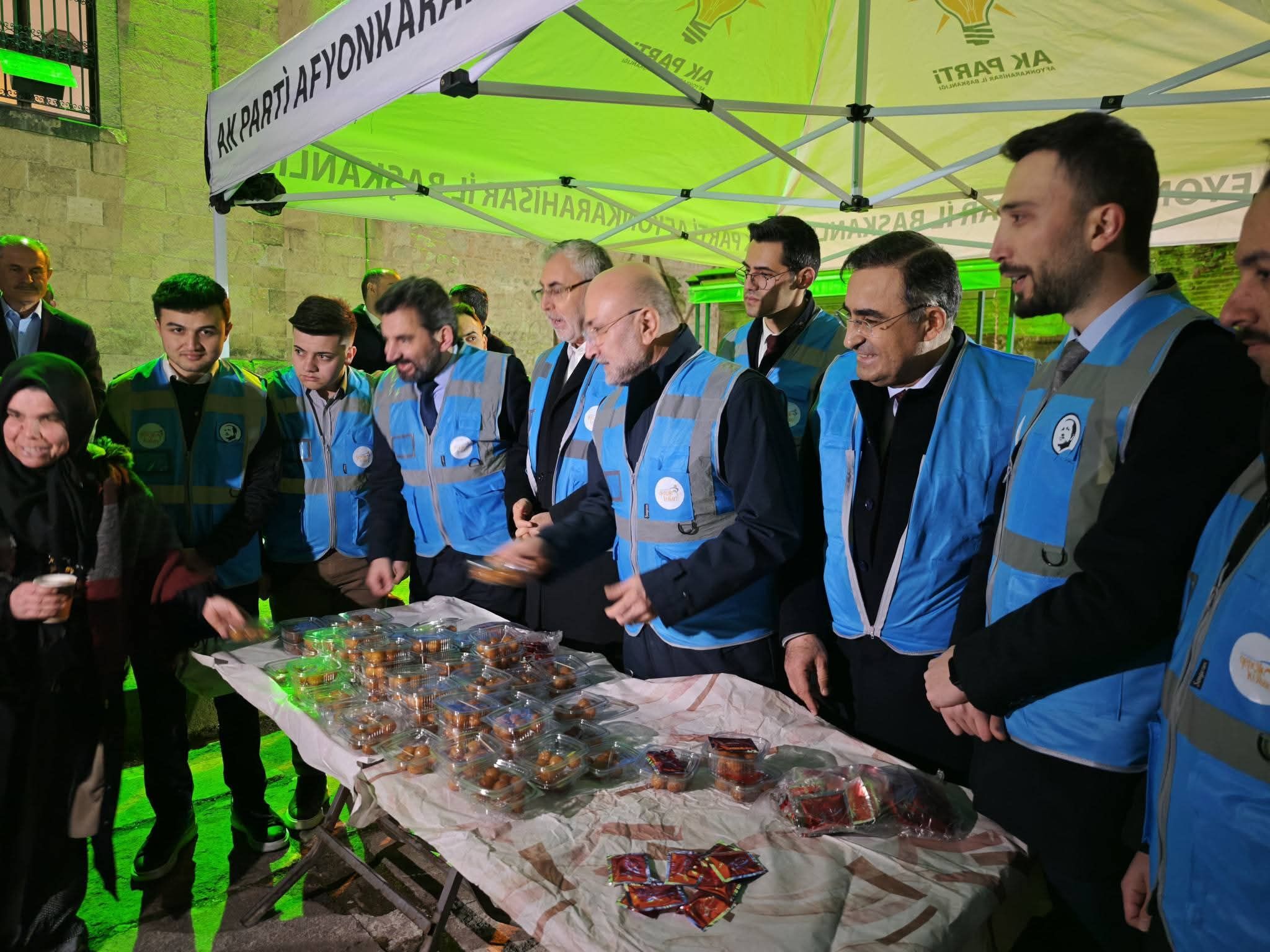 Bakan Işikhan Teravi̇h (2)