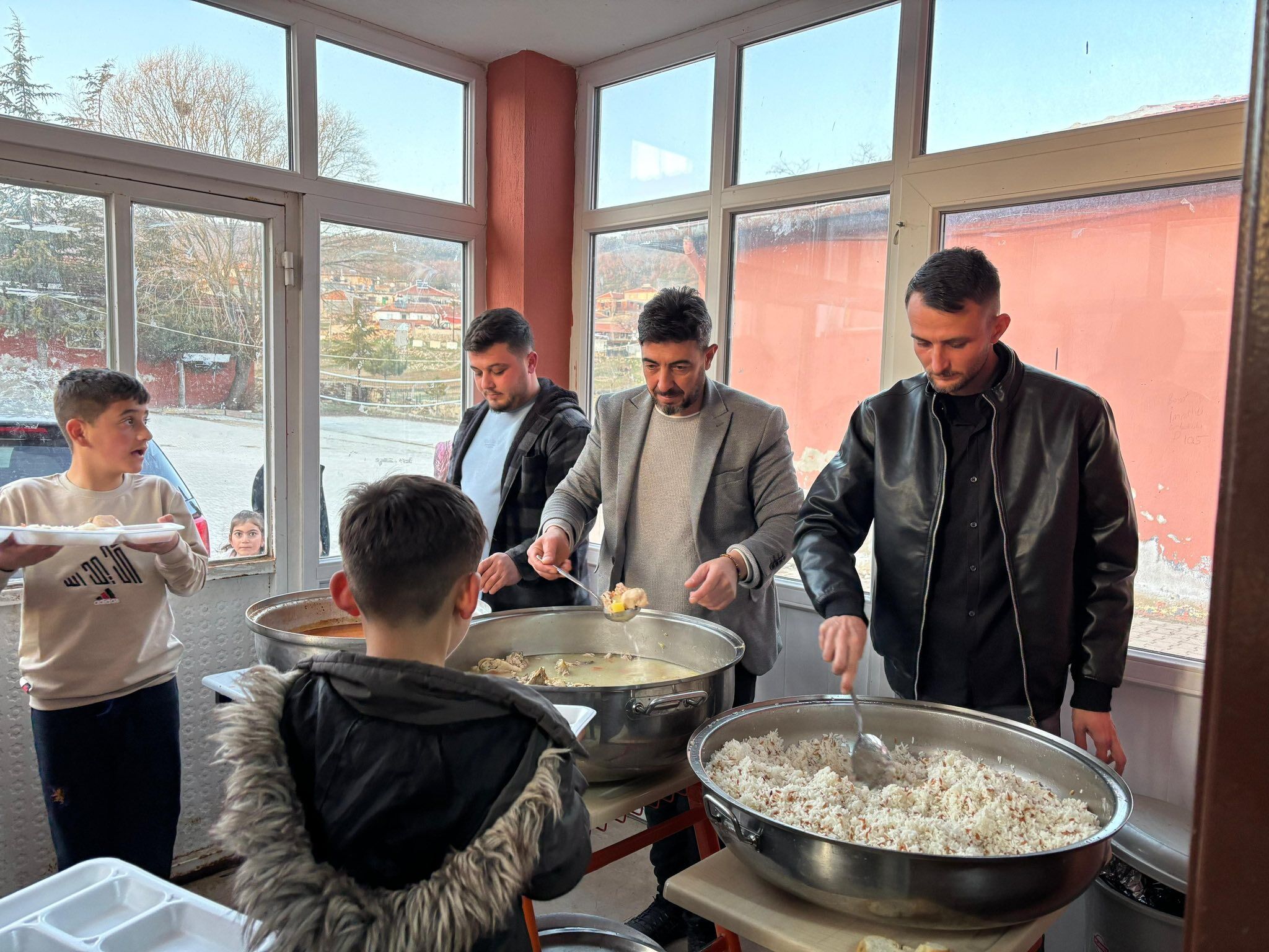 Bayat’ta İlkokul Öğrenci̇leri̇ İftarda Buluştu!1