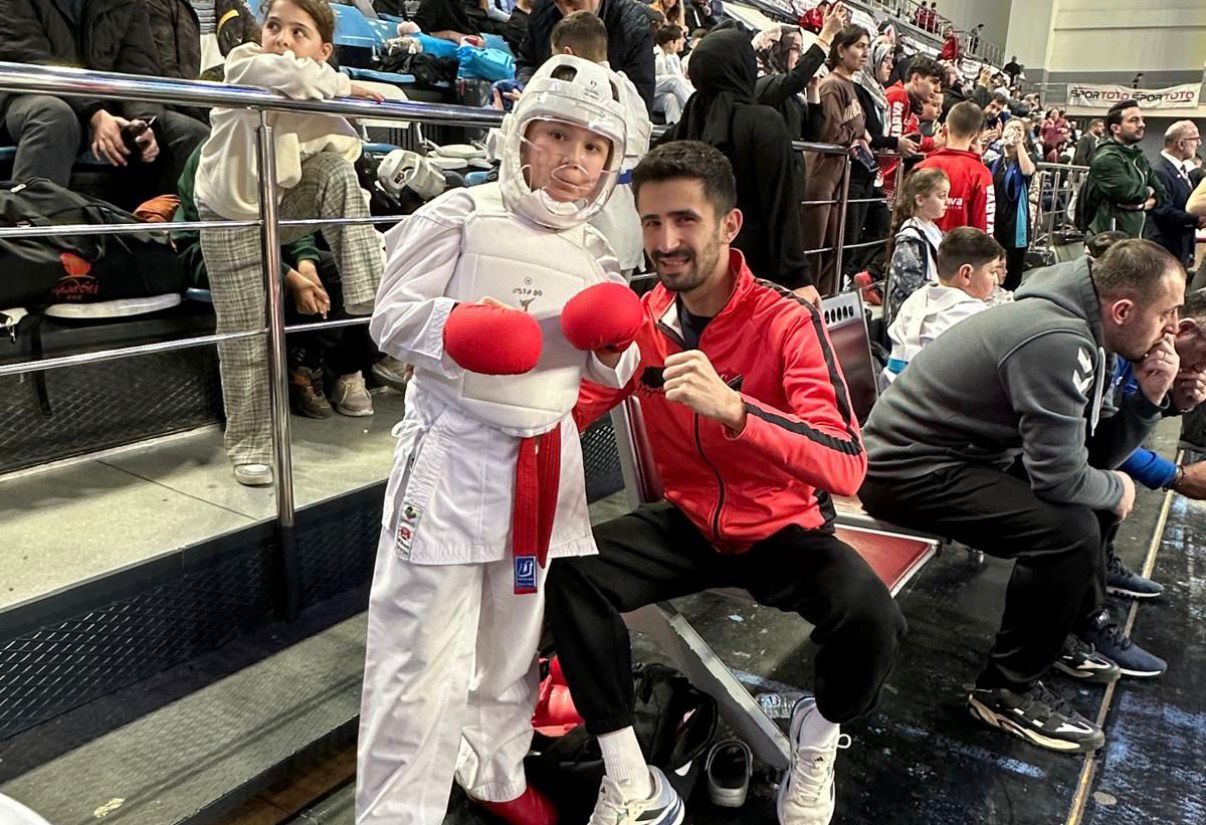 D5Dd2192 850D 495A Bc7B B2Be0B57A666