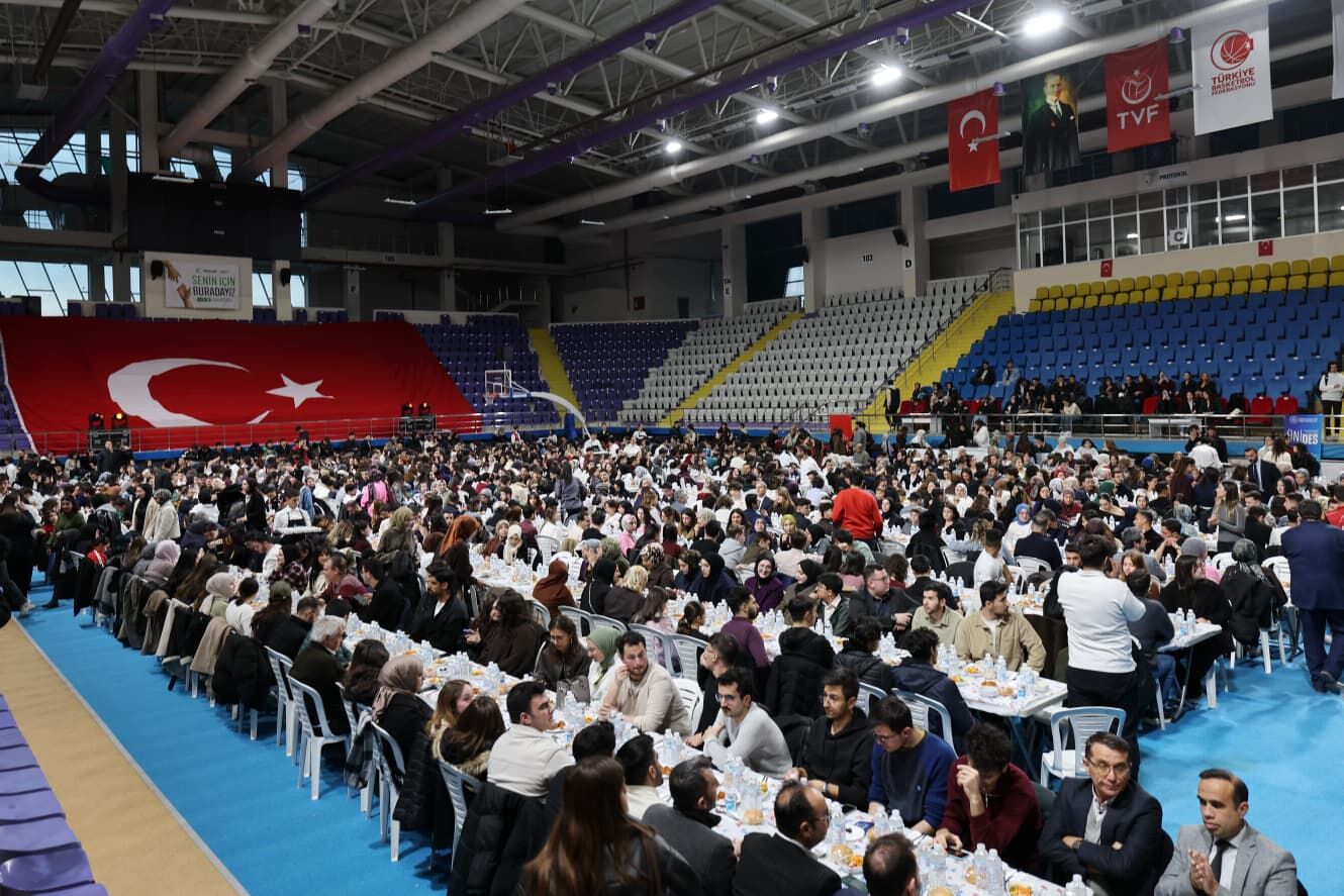 H Cv3E J T W Q A A Zy Hy