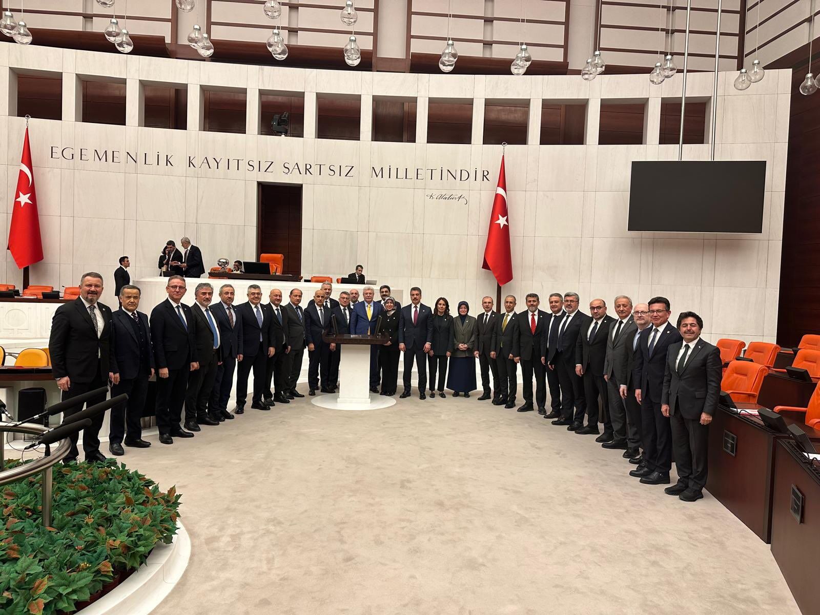 H D K Cycu X Y A Ar4 Y