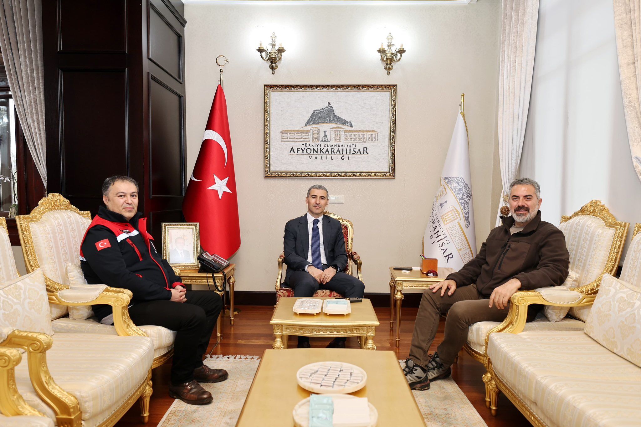 H Er B M A X A A A7G7 T