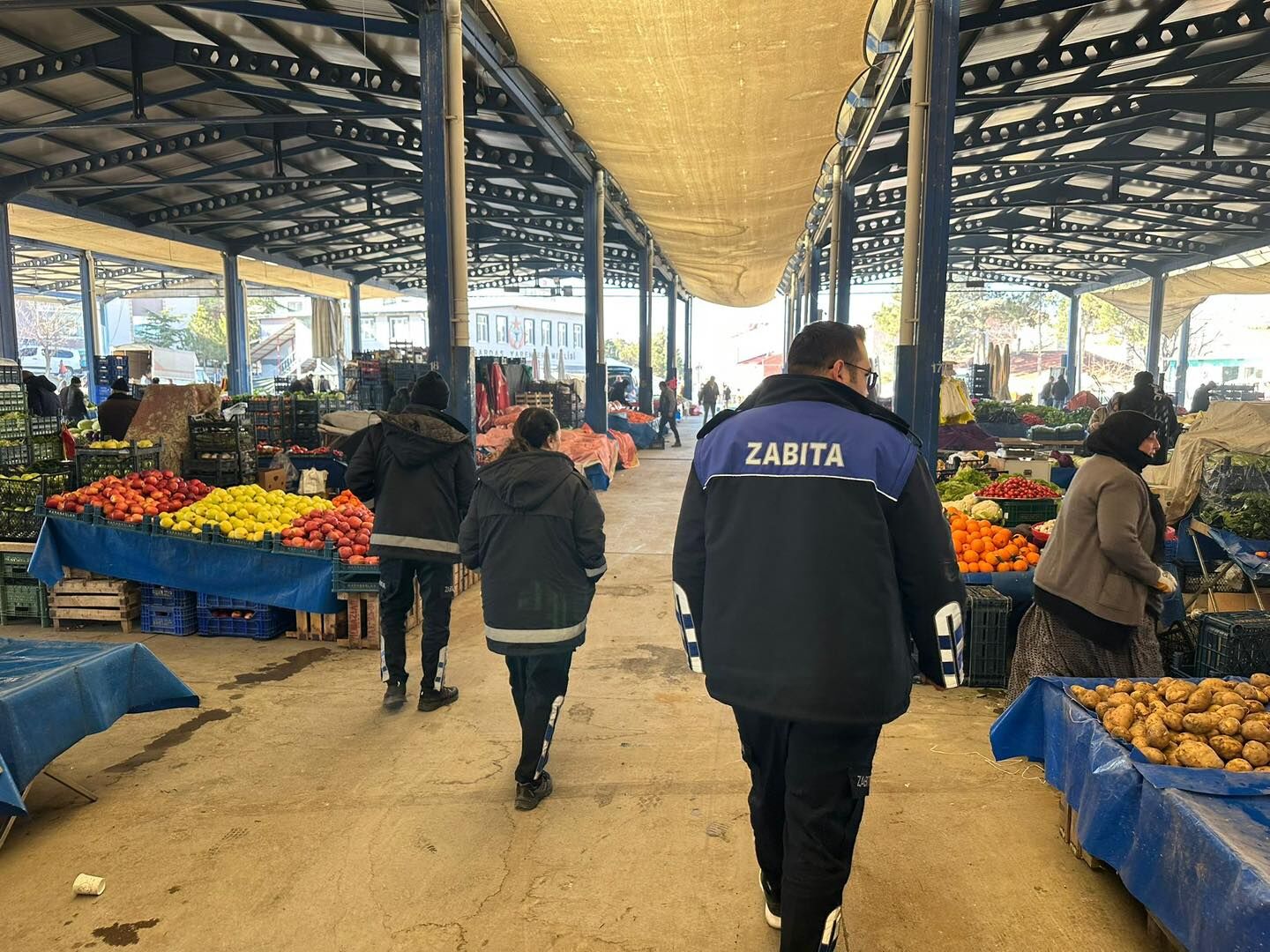 Sandikli’da Pazartesi̇ Pazari’nda Siki Deneti̇m (3)