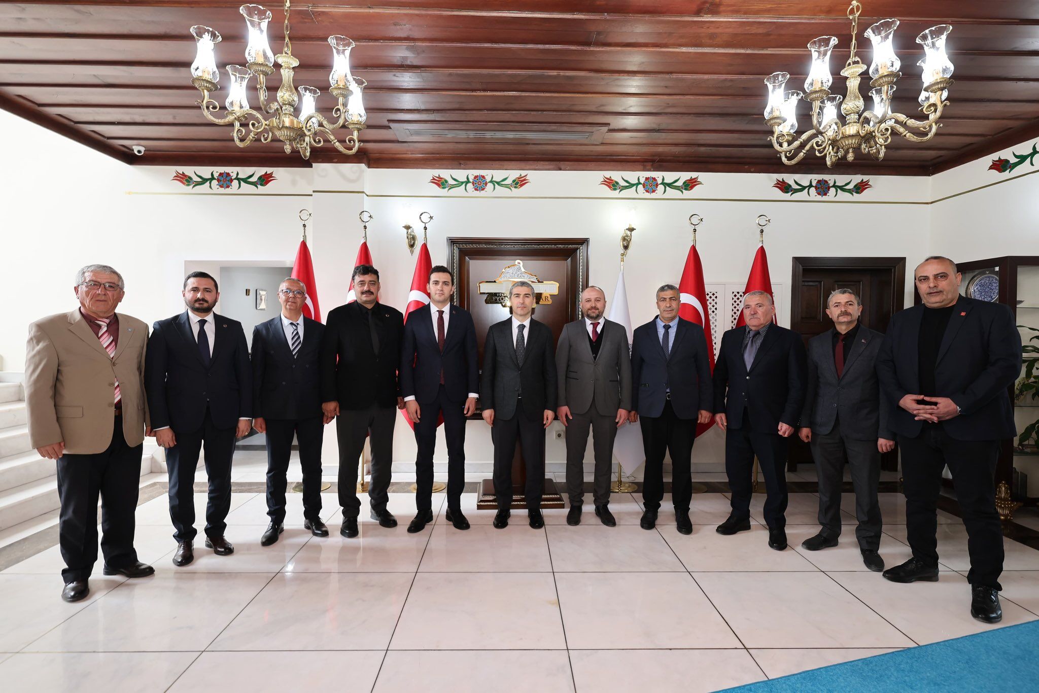 Vali̇ Aktaş, İlçe Yöneti̇mleri̇ni̇ Tek Tek Kabul Etti̇ (3)