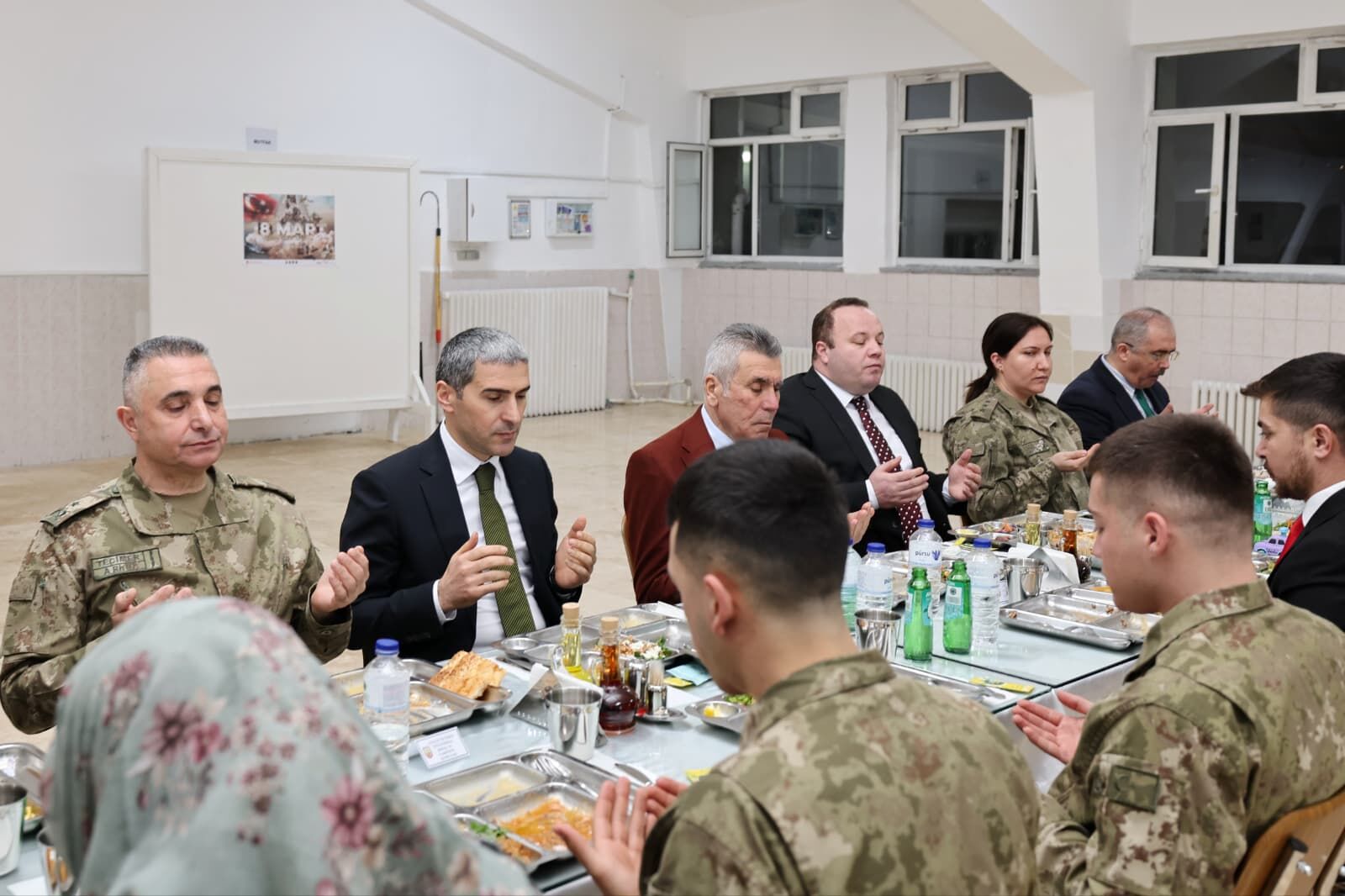 Vali̇ Aktaş “Mehmetçi̇ği̇n Olduğu Yerde Umut Vardir” (2)