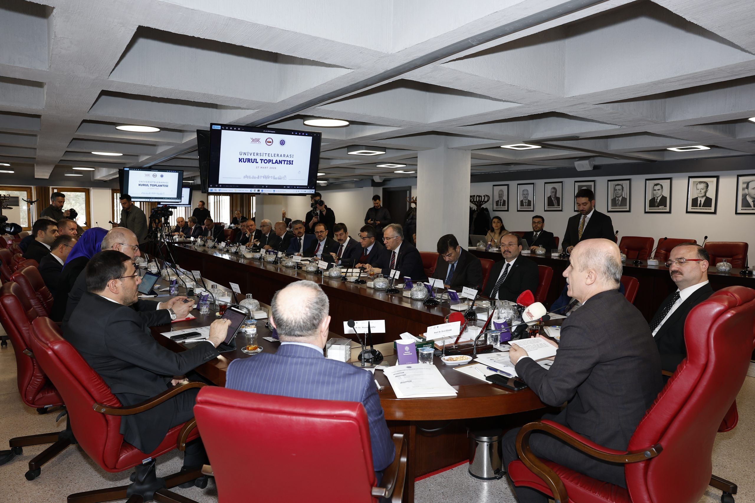 Yükseköğreti̇mde Yeni̇ Dönem Üak Toplantisinda Kri̇ti̇k Kararlar (2)