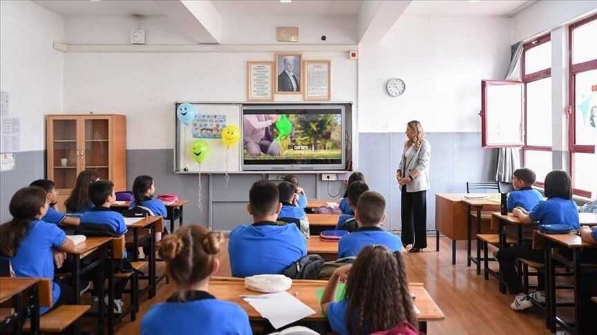 878Ff51D 8E4D 48Ff Bfd3 E22Dae0Eff35