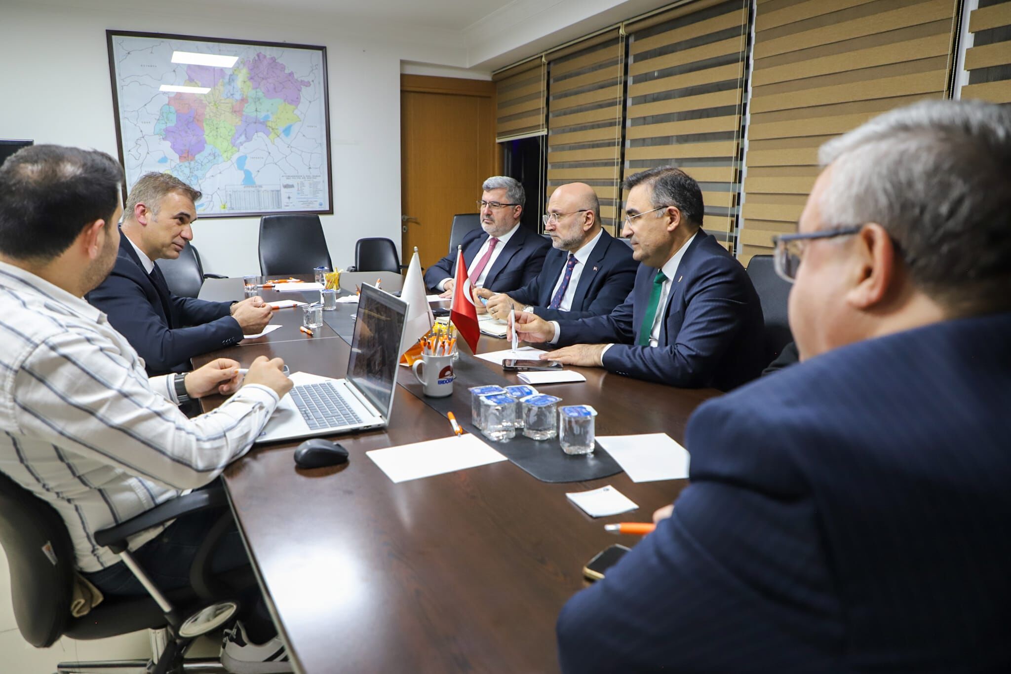 Afyon’da 850 Mi̇lyon Tl’li̇k Enerji̇ Yatirimi Gündemde (5)