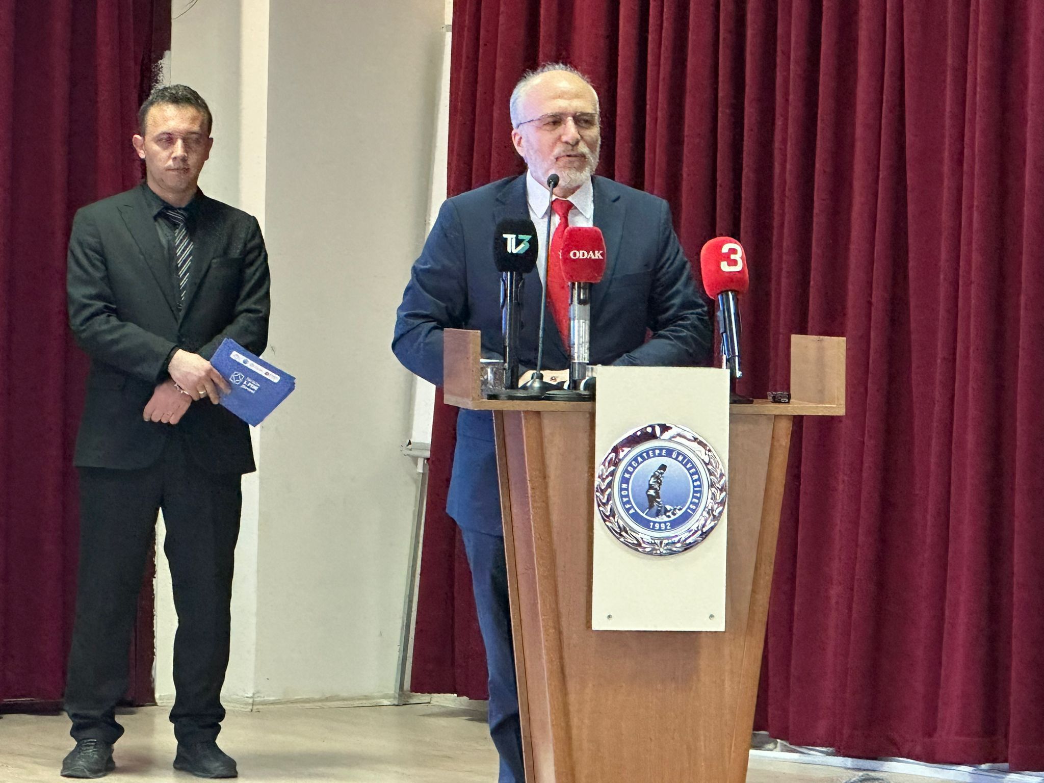 Afyonkarahisar’da Şiddete Karşı Nezaket Kalkanı, Zorbalığa Karşı “Nezaket” Seferberliği Murat Peker