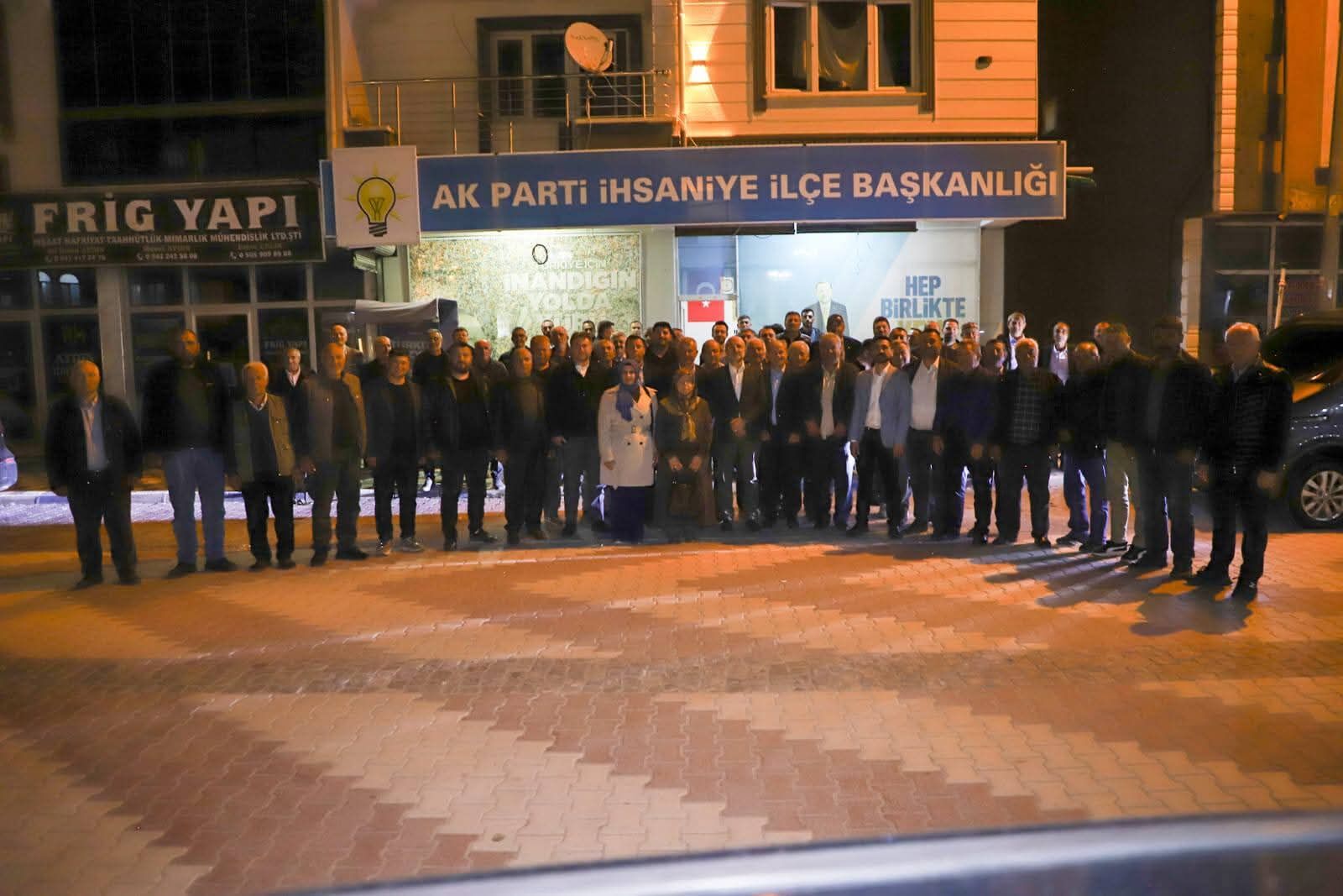 Ak Parti̇ İhsani̇ye’de Nasil Bi̇r Yol Hari̇tasi Çi̇zdi̇ (5)