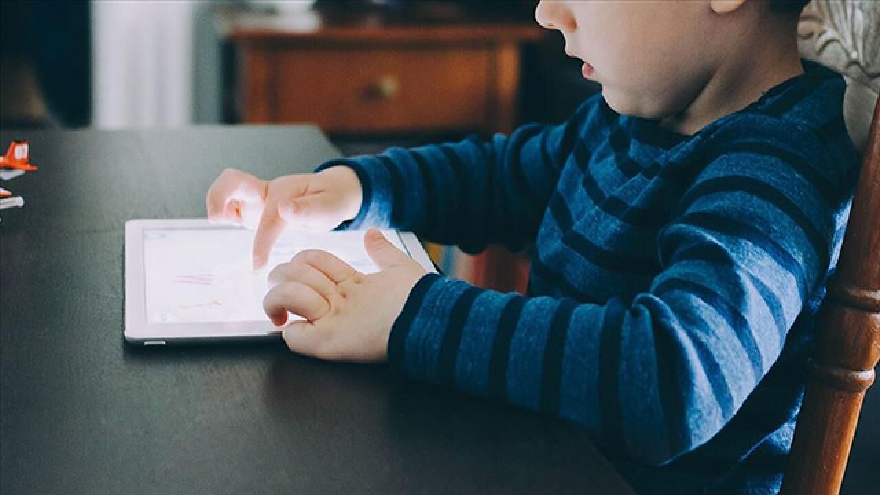 Cocuk Sosyal Medya Aa 1525897