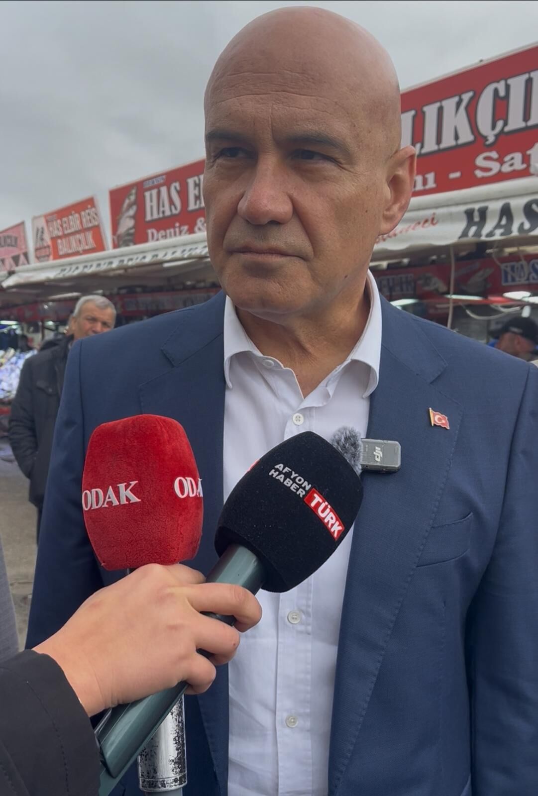 Çömez’den Afyon Pazarinda Ekonomi̇ Çikişi “Vatandaş Çarşi Pazar Yangin Yeri̇ Di̇yor”1