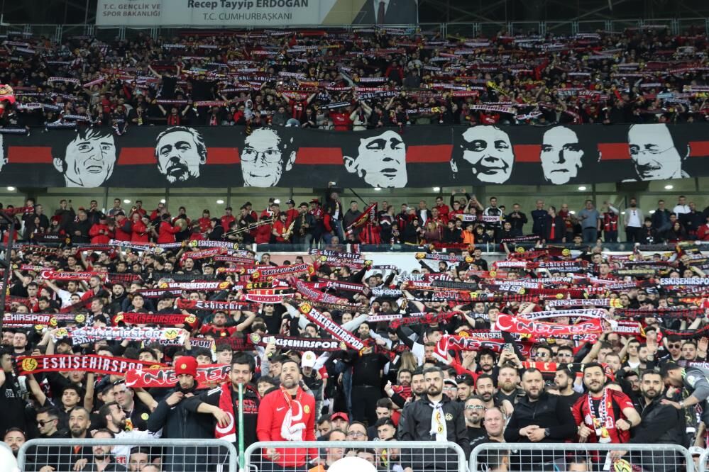 Eskişehirspor’dan Muhteşem Geri Dönüş2