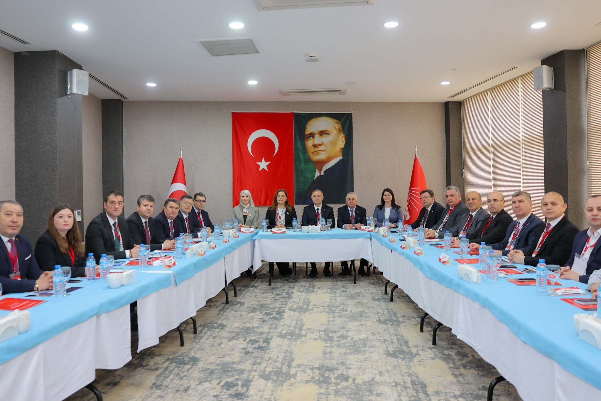 H F Dwfihbw A A Bei V