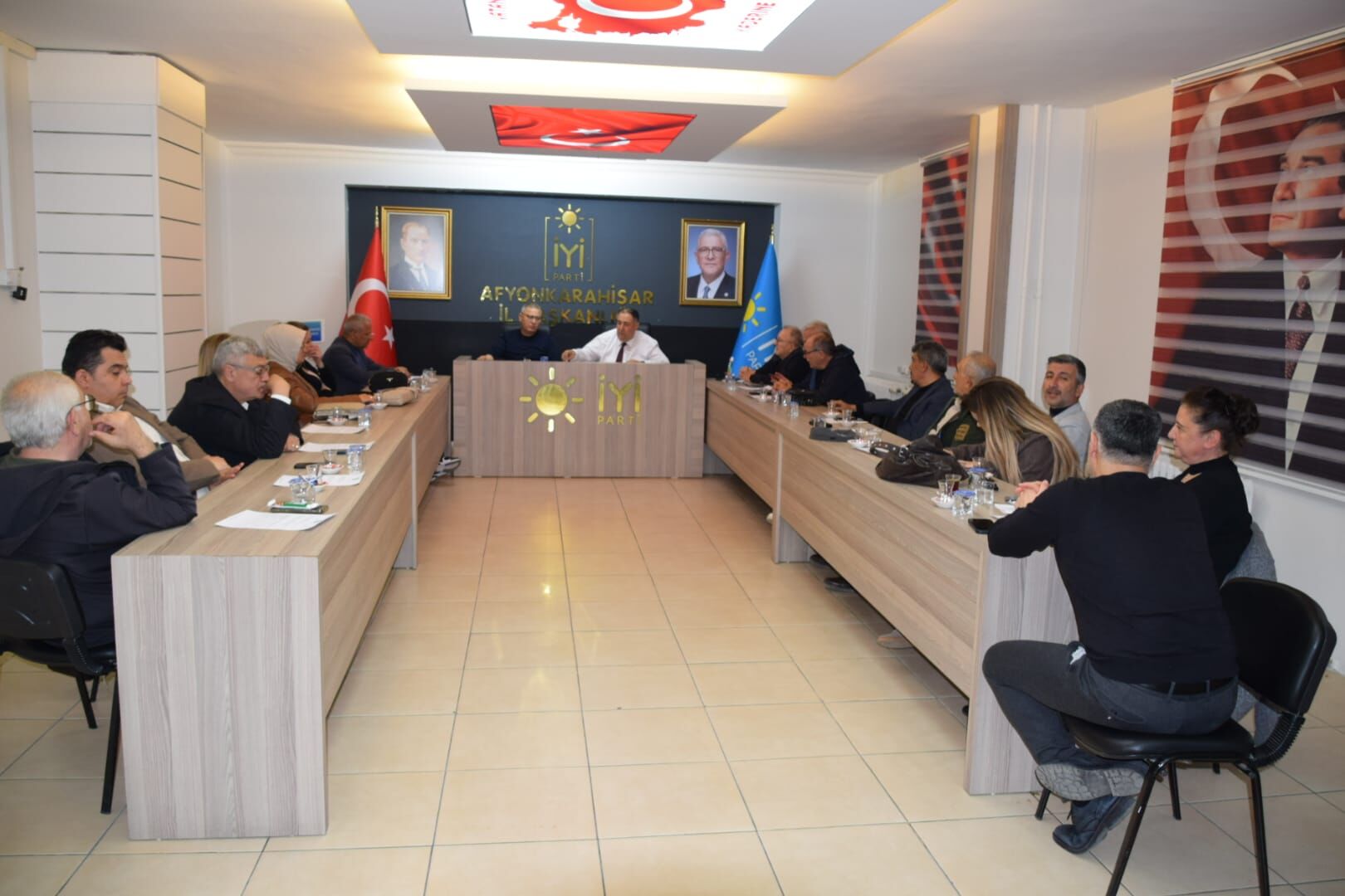 İyi̇ Parti̇ Afyon’da Kri̇ti̇k Toplanti Yol Hari̇tasi Beli̇rlendi̇ (3)