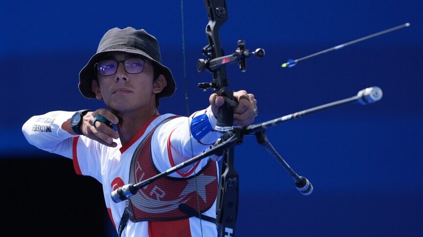 Mete Gazoz Yi̇ne Gururlandirdi!