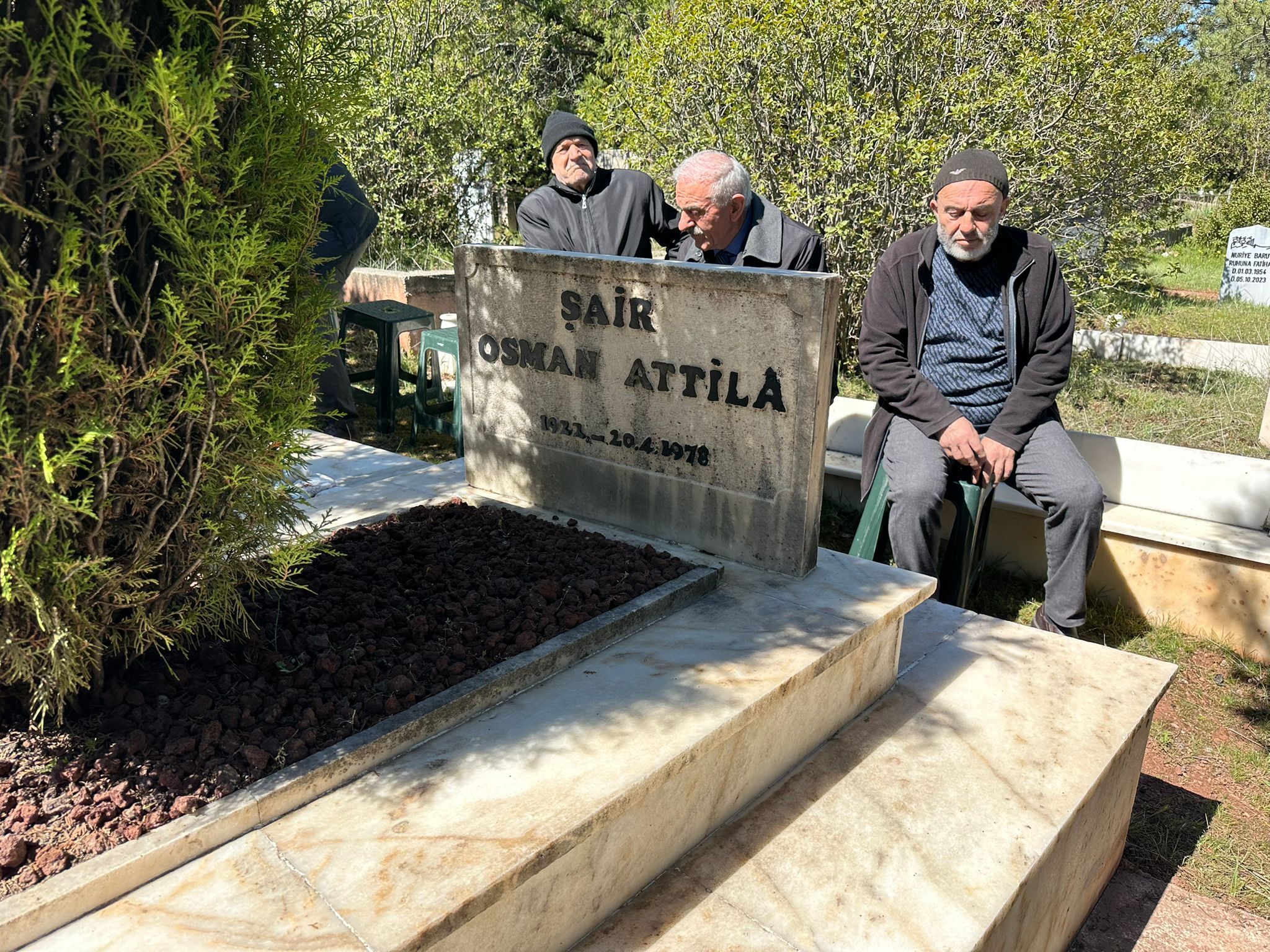 Osman Atti̇la Kabri̇ Başinda Dualarla Anildi