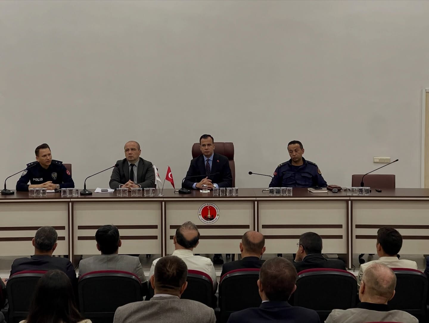 Sinanpaşa’da Okul Güvenliği Masaya Yatırıldı1-1