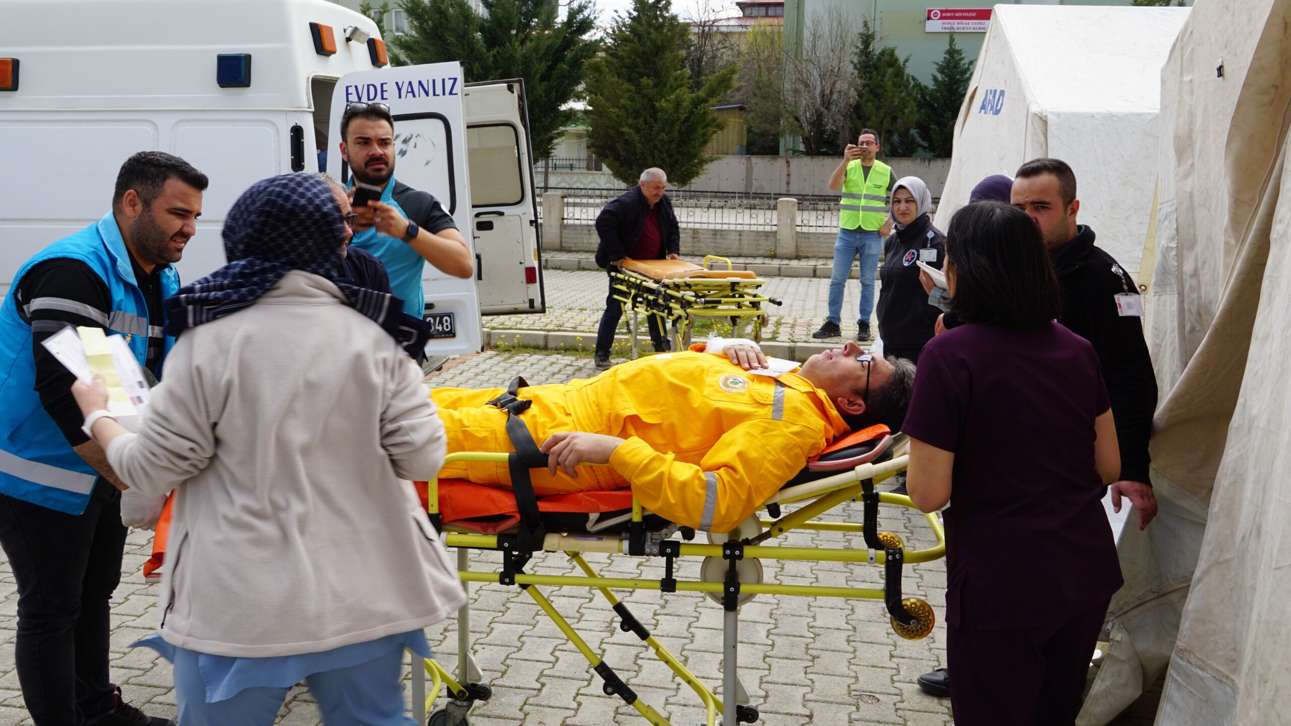 Şuhut’ta Hastane Tatbi̇kati Gerçeği̇ni̇ Aratmadi3